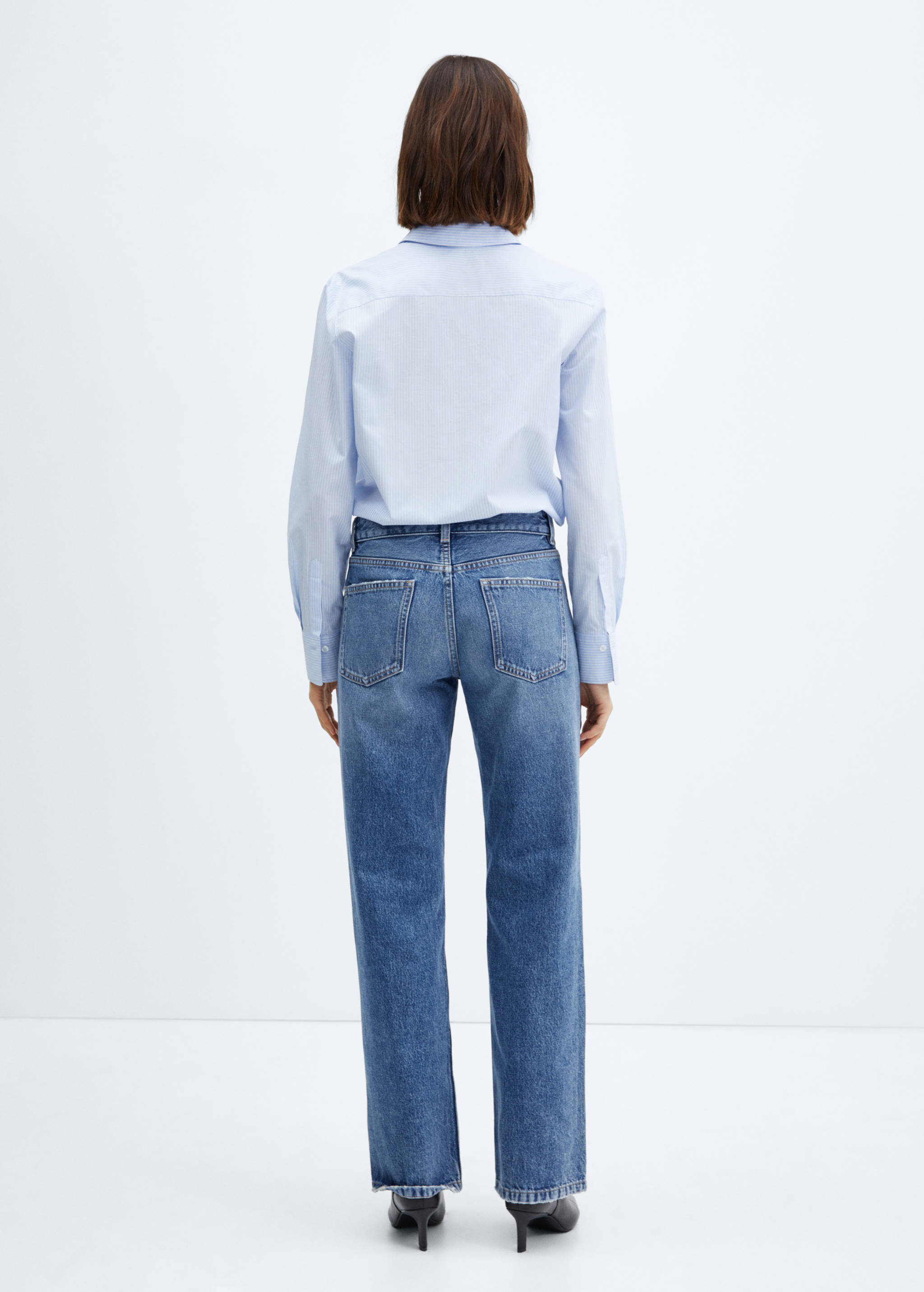 Mid-rise straight jeans - Reverse of the article