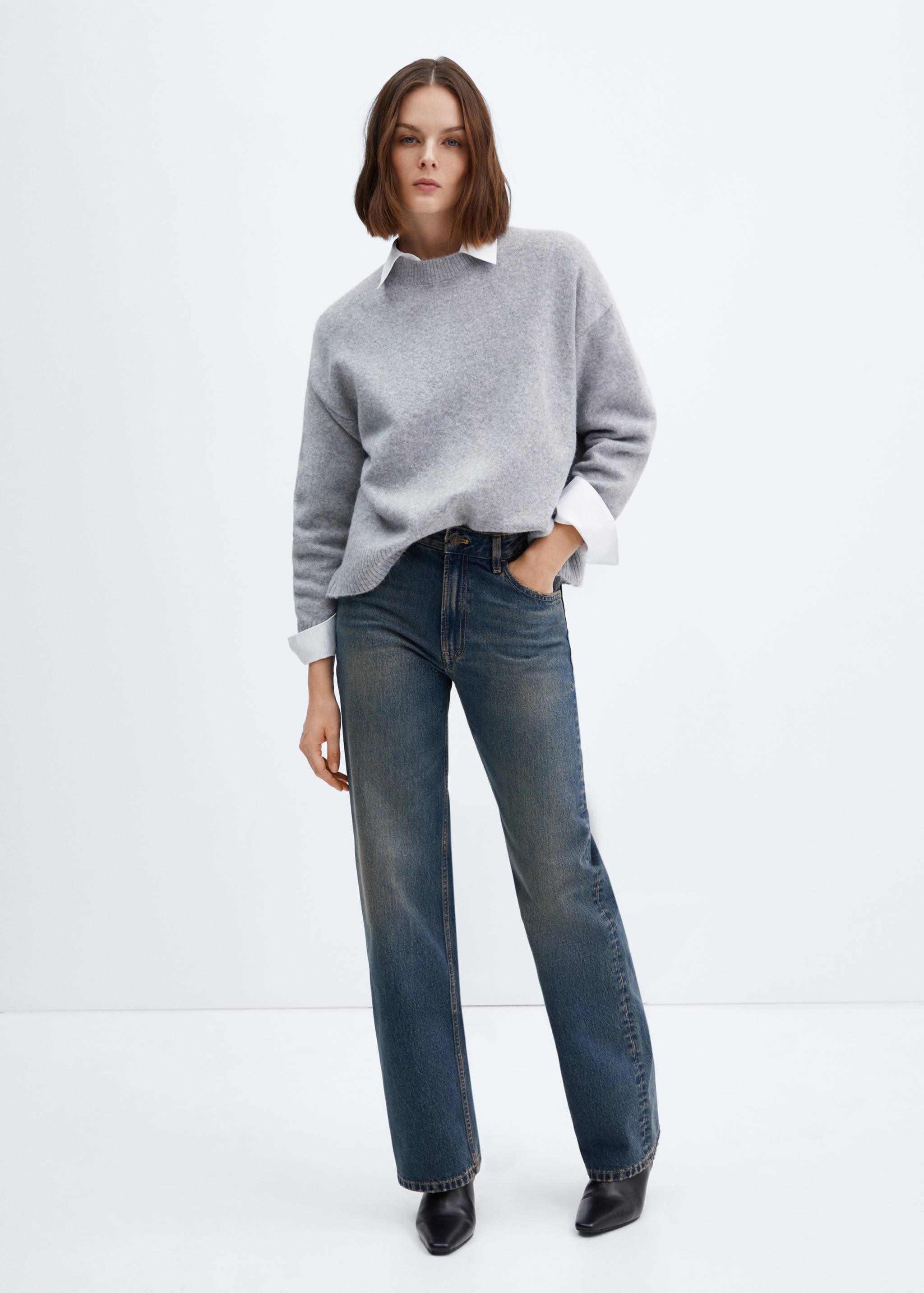 Mid-rise straight jeans - General plane