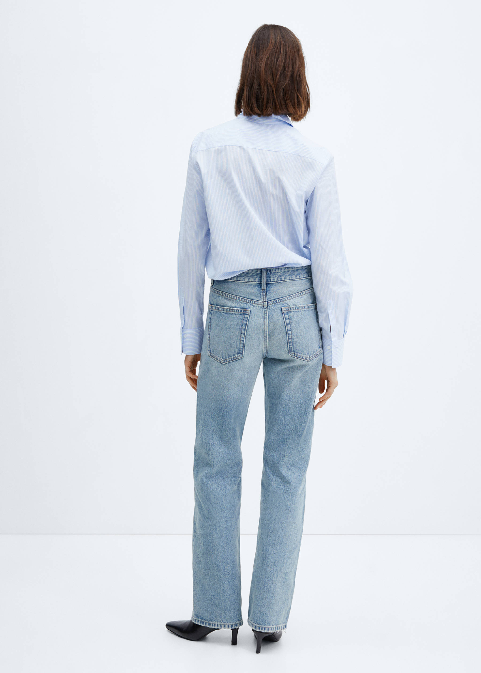 Mid-rise straight jeans - Reverse of the article