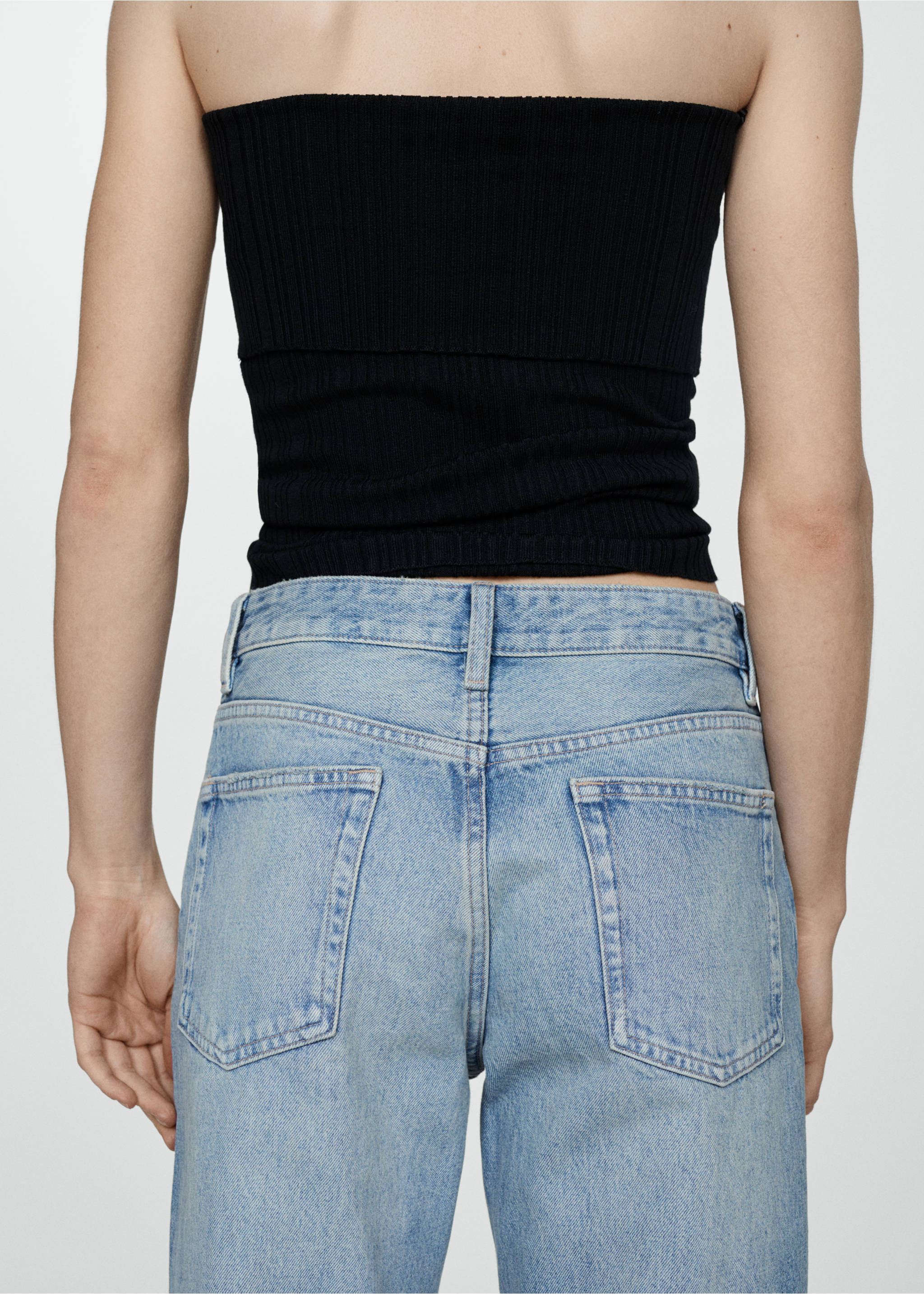 Mid-rise straight jeans - Details of the article 3, Light Vintage Blue. Ref: 67003273-00.