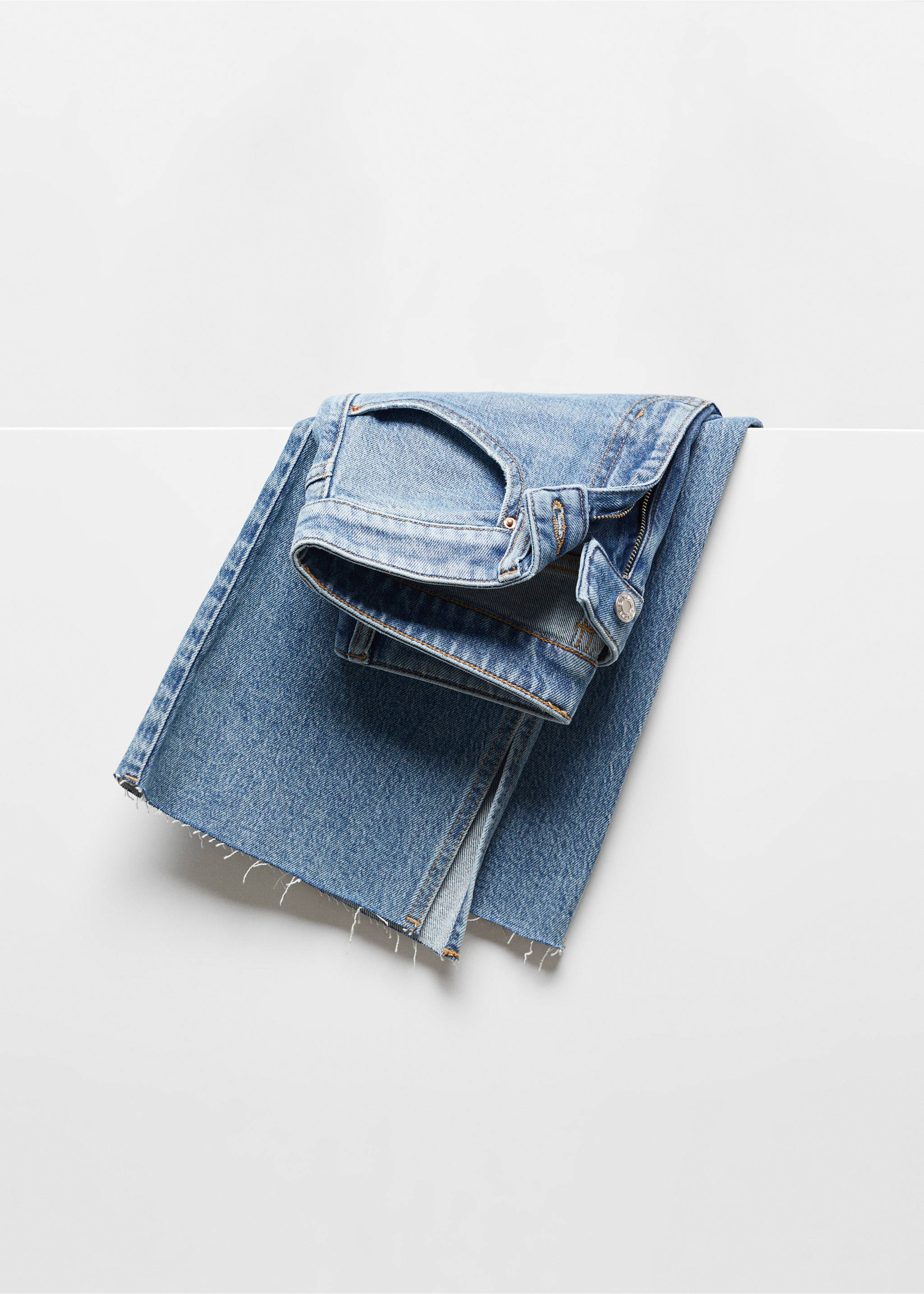 Medium-rise straight jeans with slits - Details of the article 8, Medium Blue. Ref: 67003274-00.