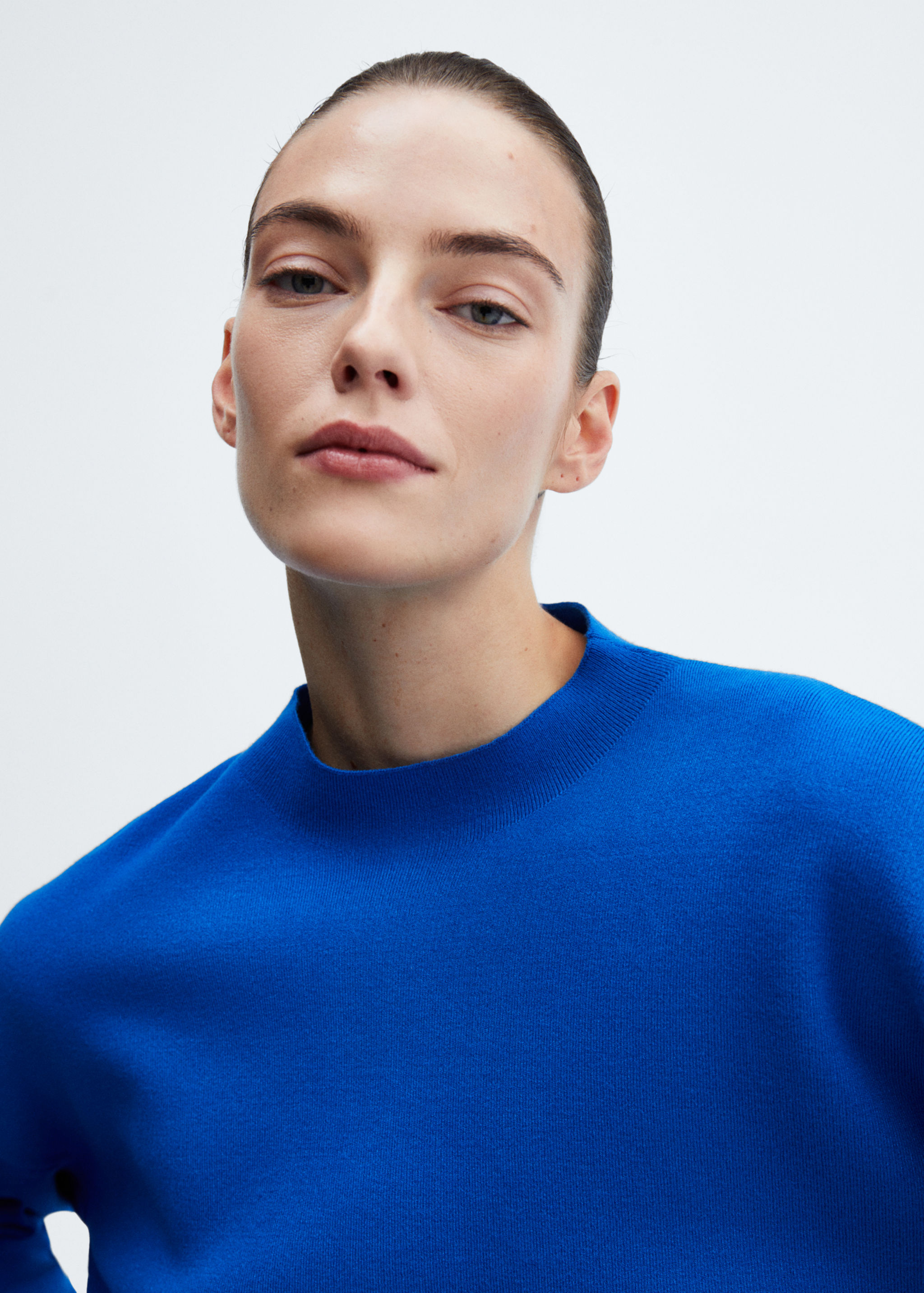 Knitted sweater with perkins neck - Details of the article 1