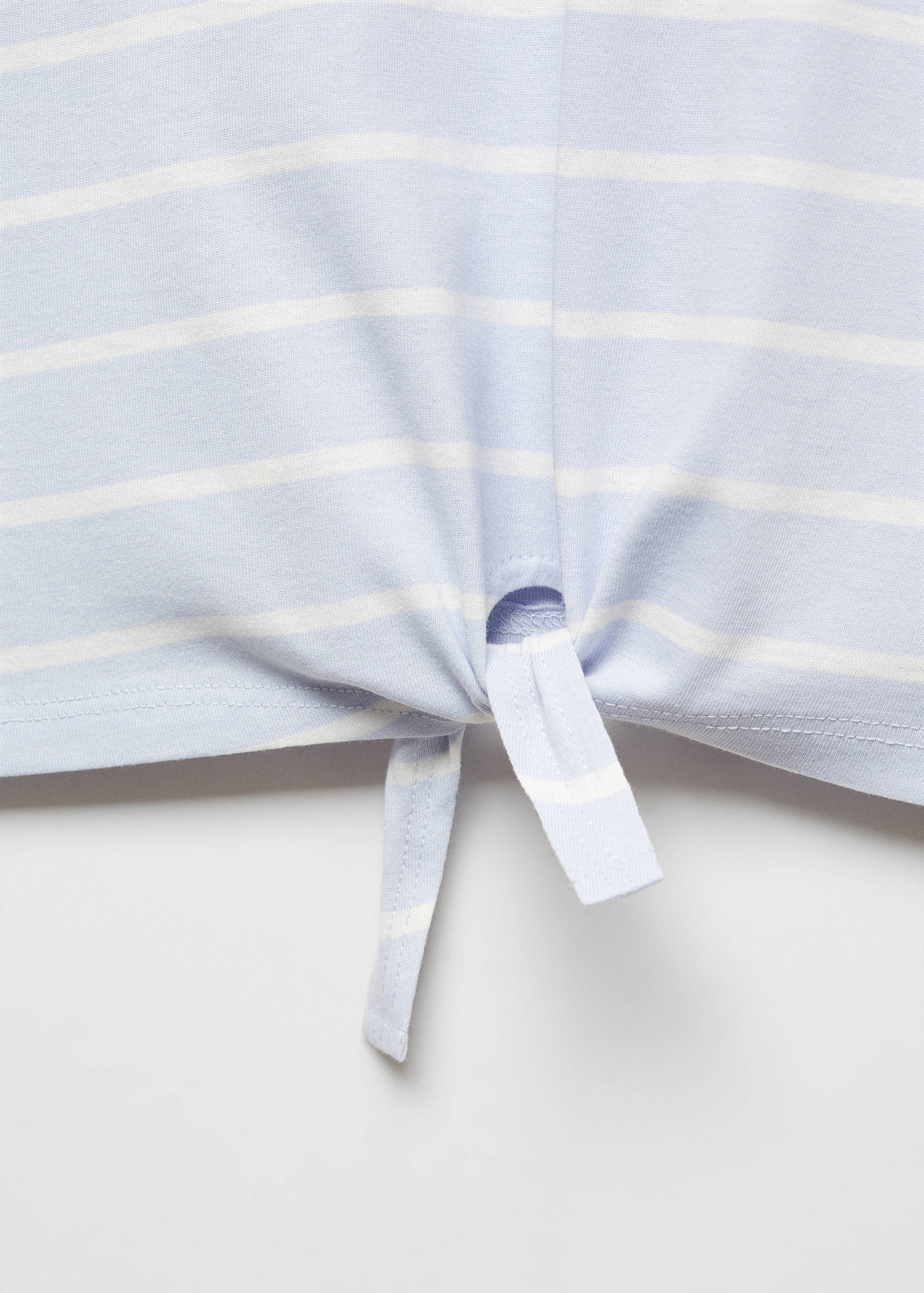 Knotted striped t-shirt - Details of the article 8