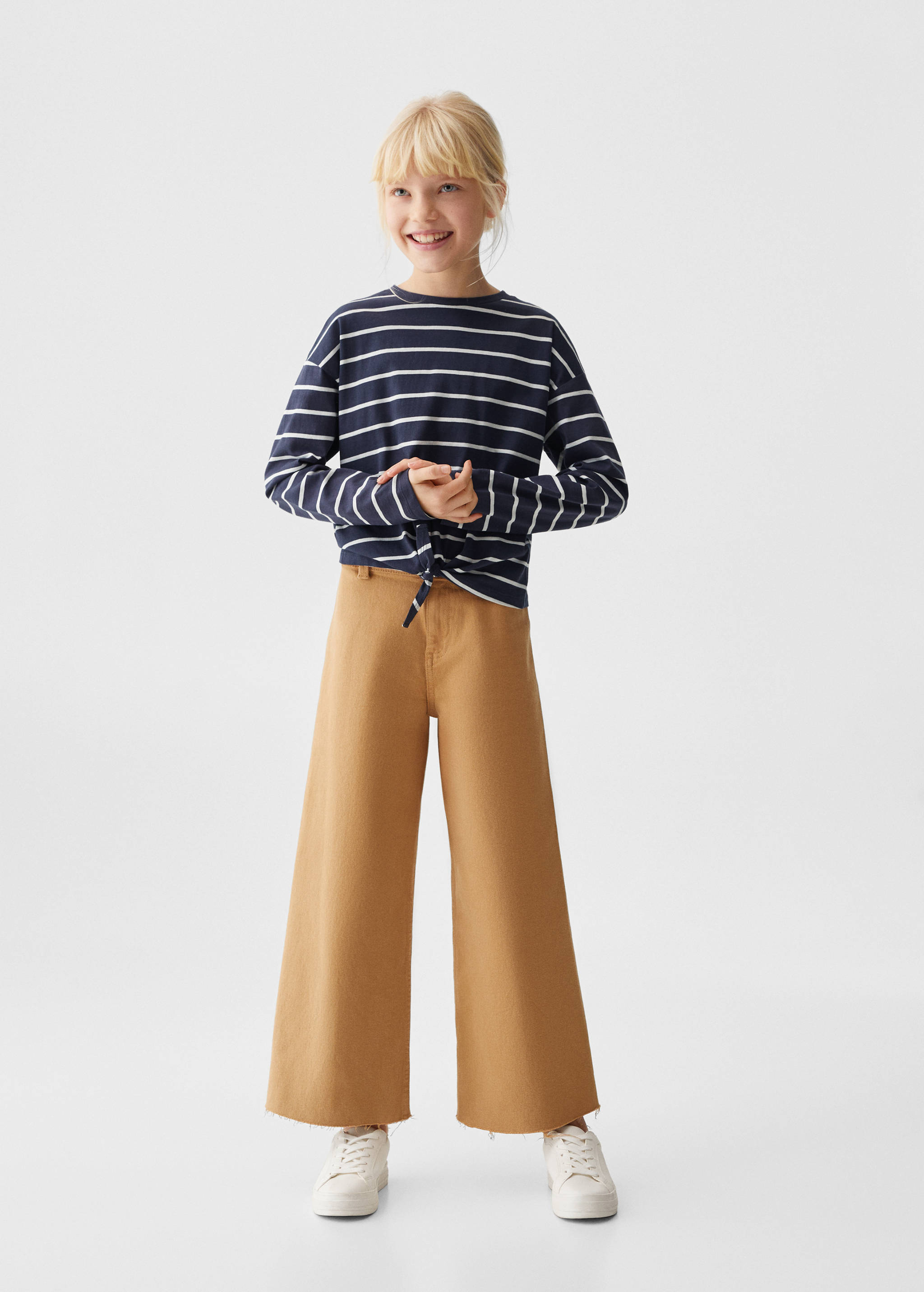 Knotted striped t-shirt - General plane