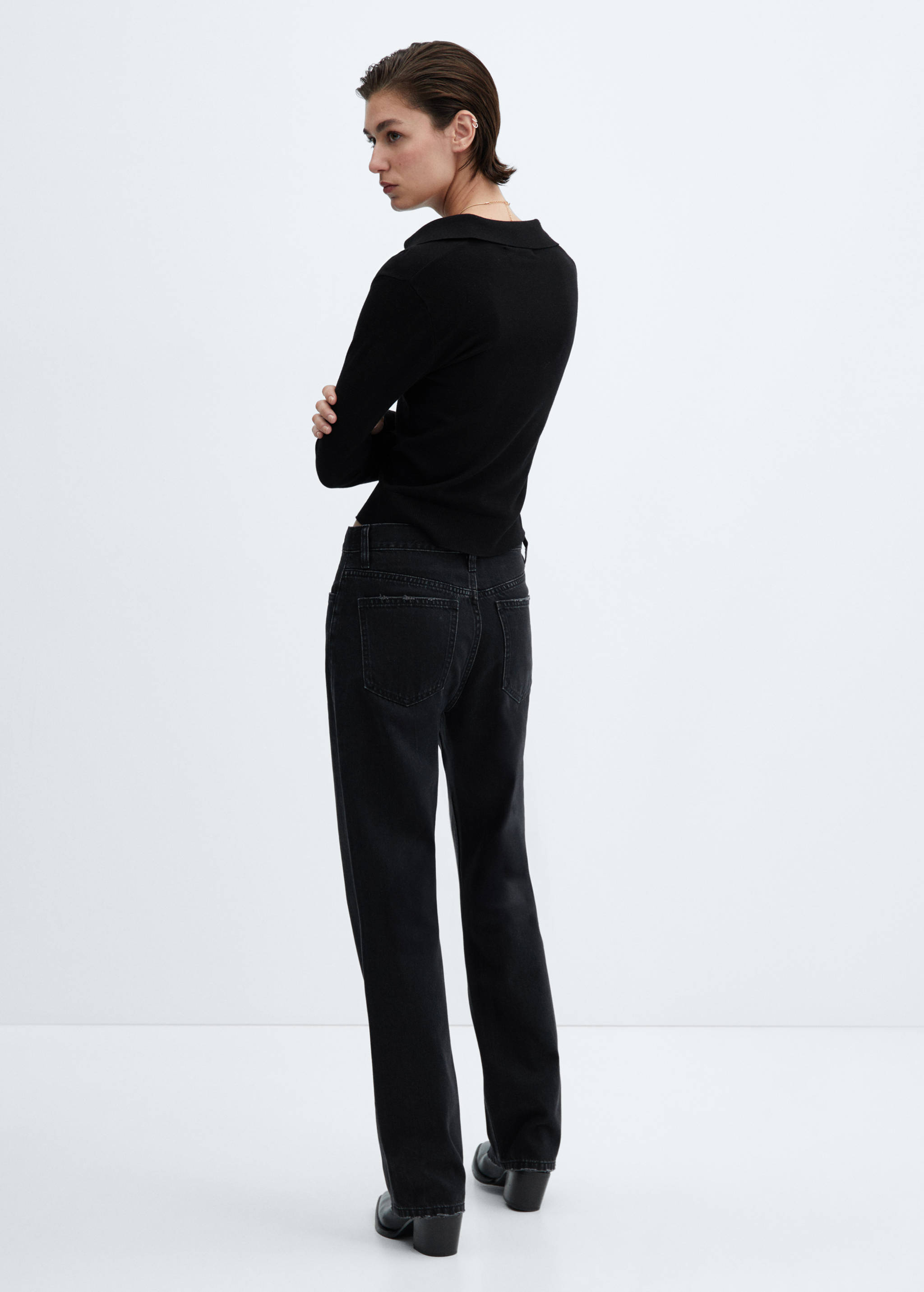 Mid-rise straight jeans - Reverse of the article