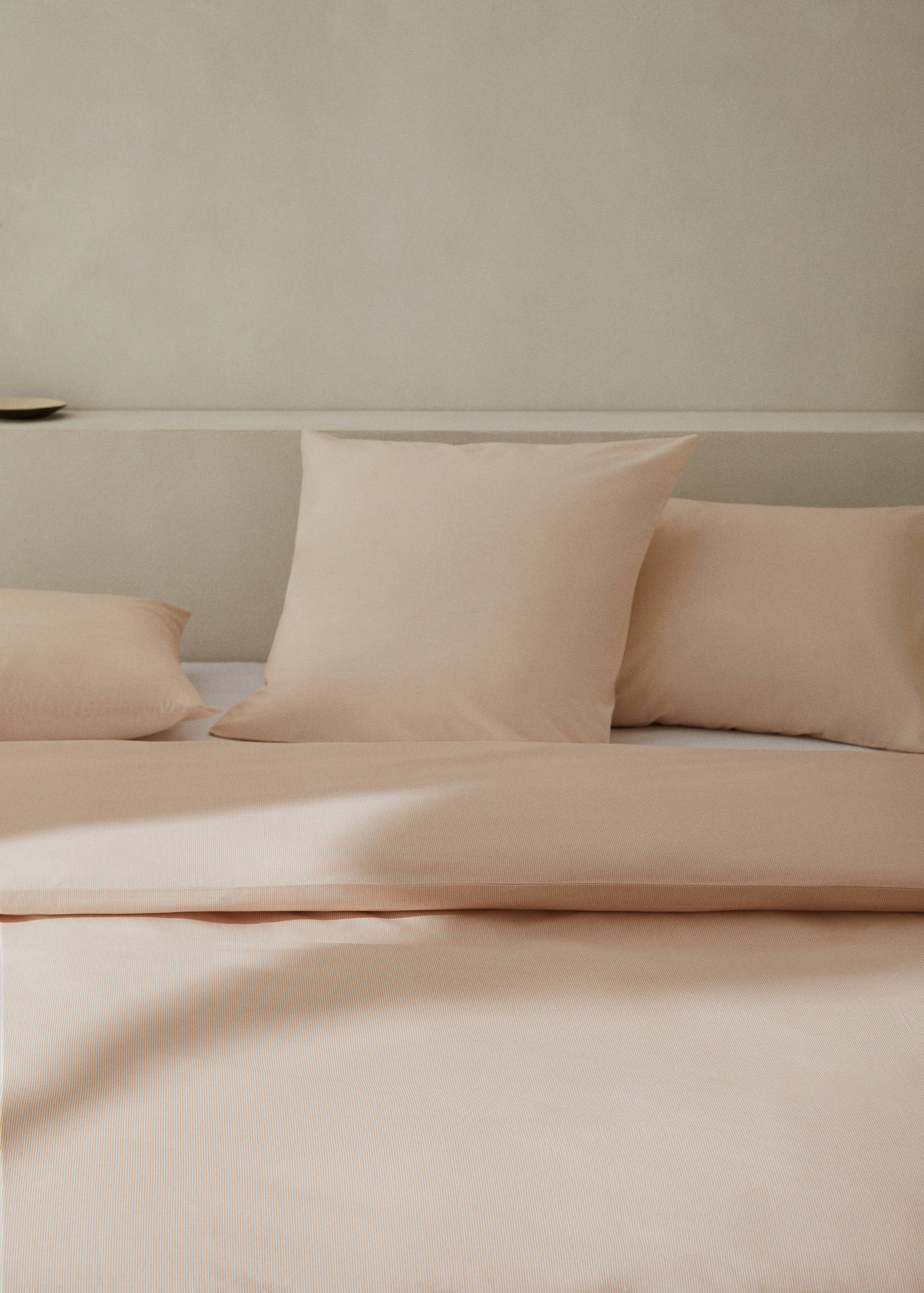 Multi-striped two-tone design duvet cover for king bed - Details of the article 8