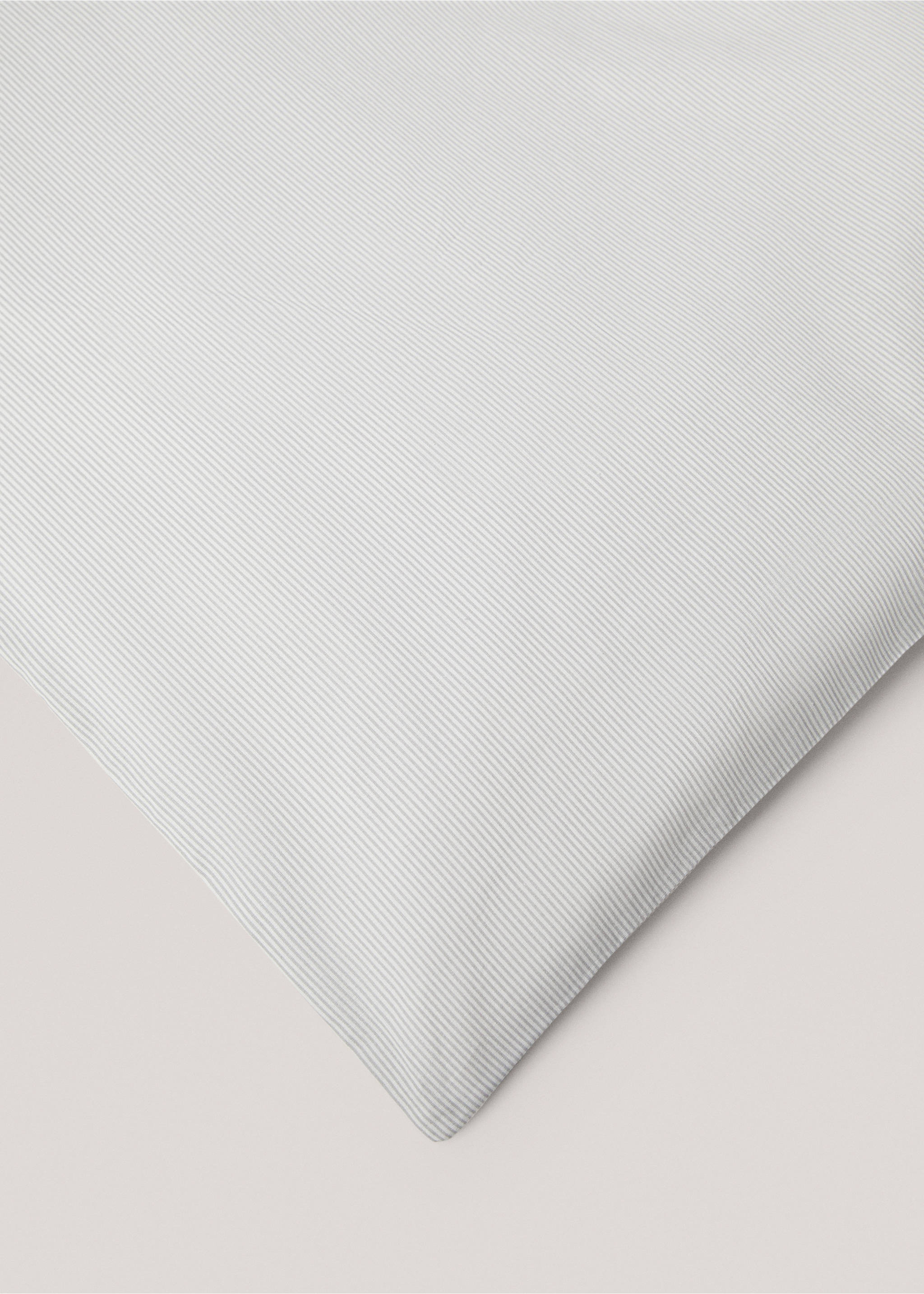 Multi-striped two-tone design duvet cover for king bed - Details of the article 2, Sky Blue. Ref: 67004039-00.