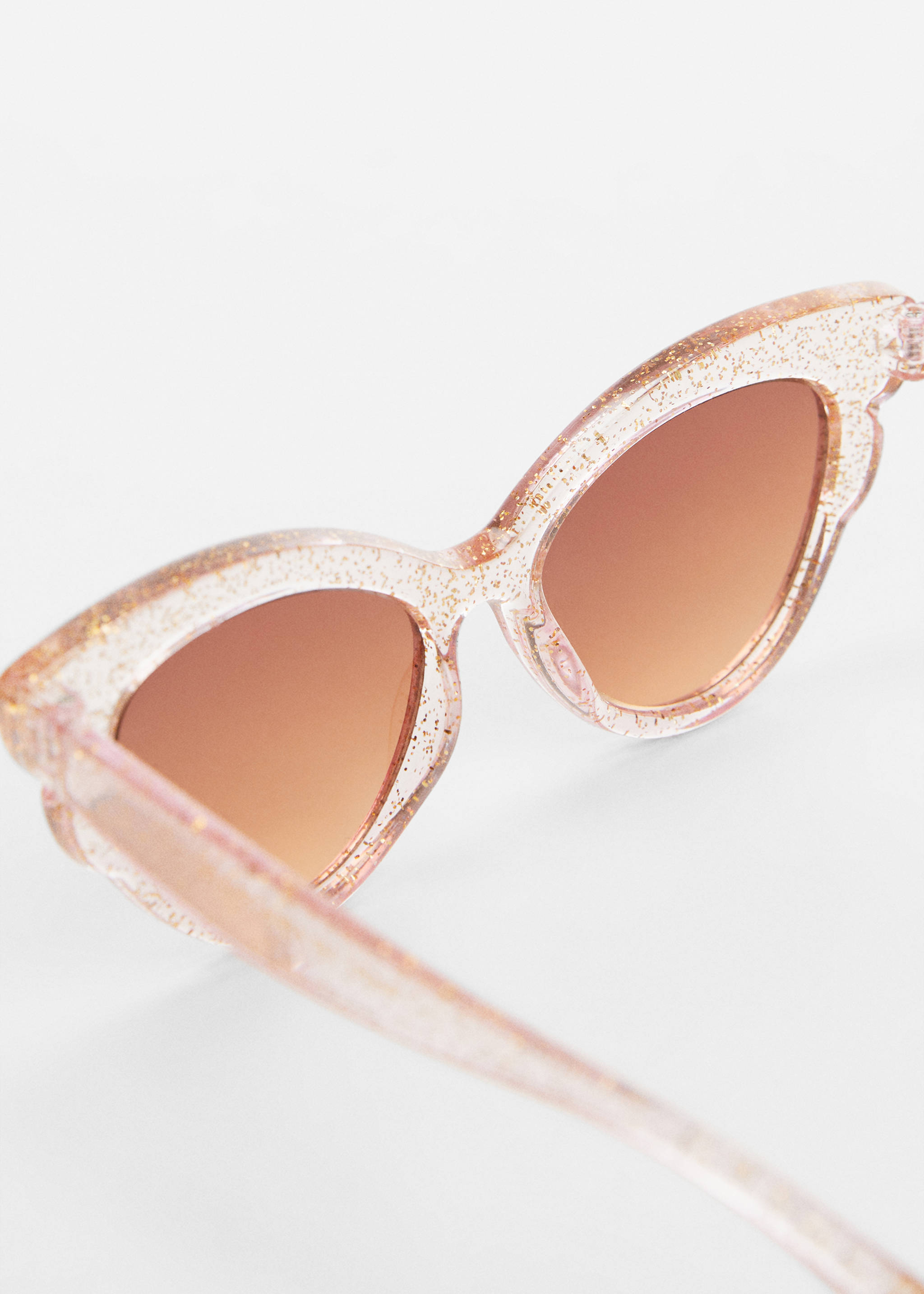 Resin frame sunglasses - Details of the article 1