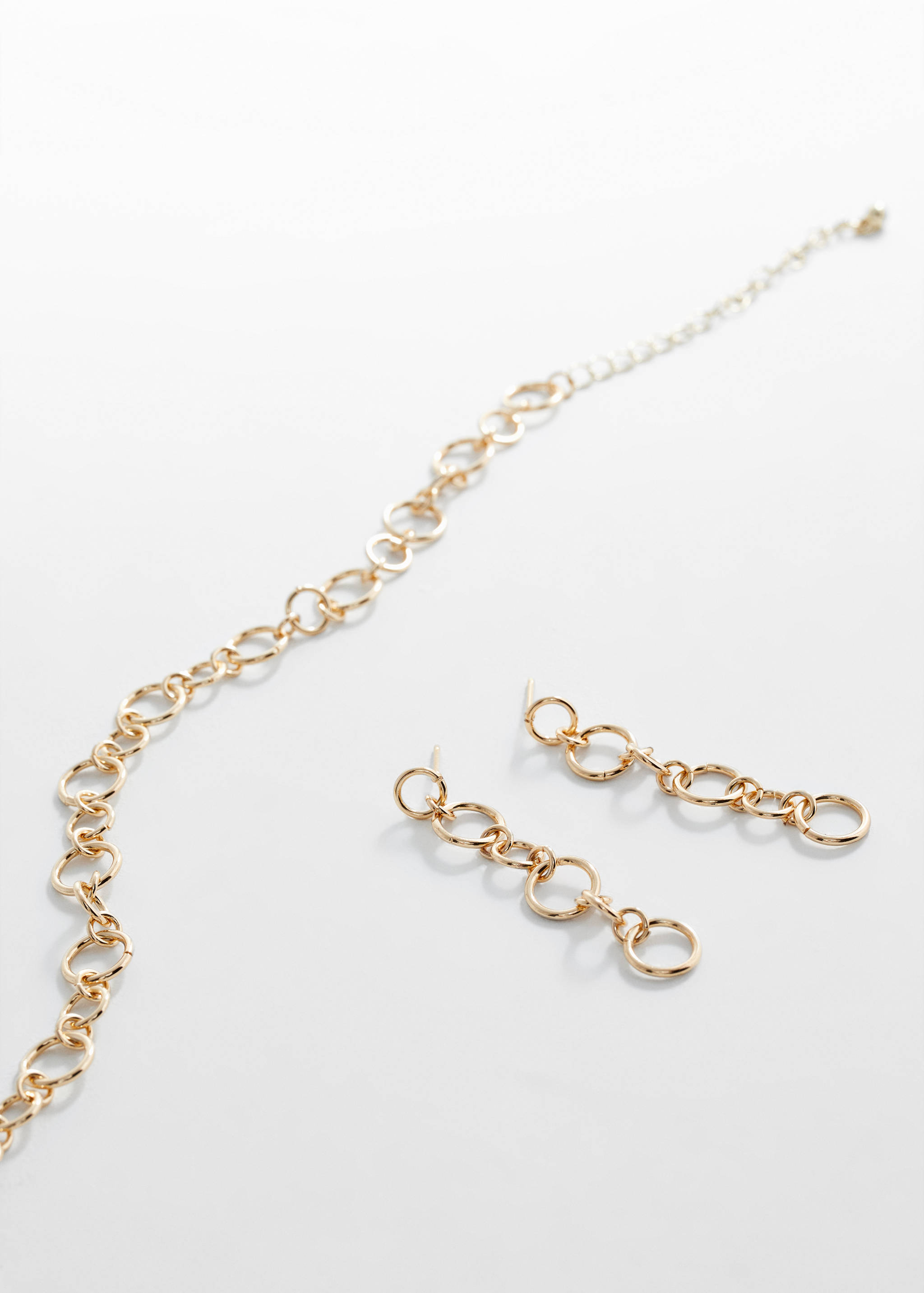 Collier anneaux combinés - Plan moyen