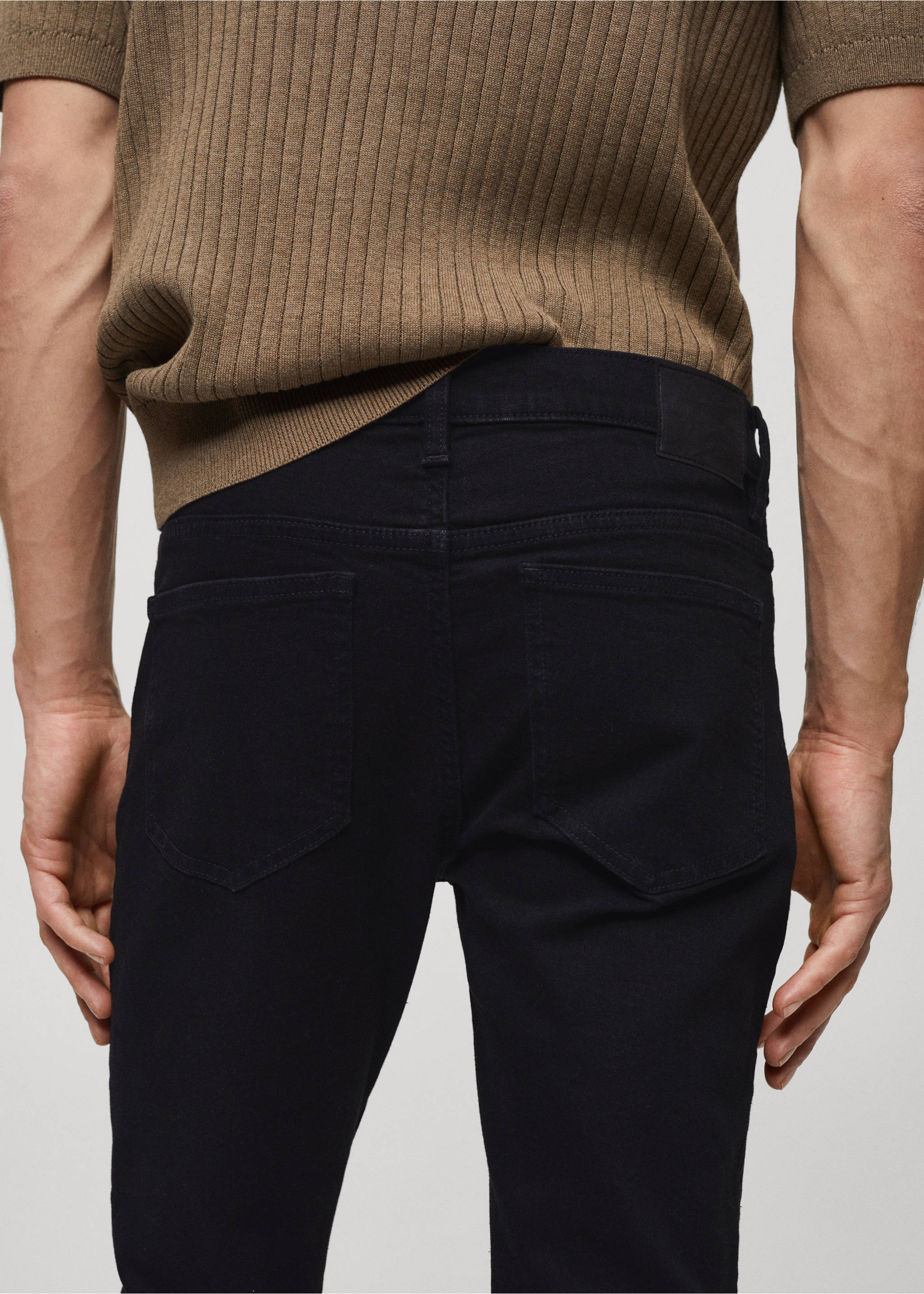 Skinny-fit jeans - Details of the article 4, Black denim. Ref: 67005991-00.