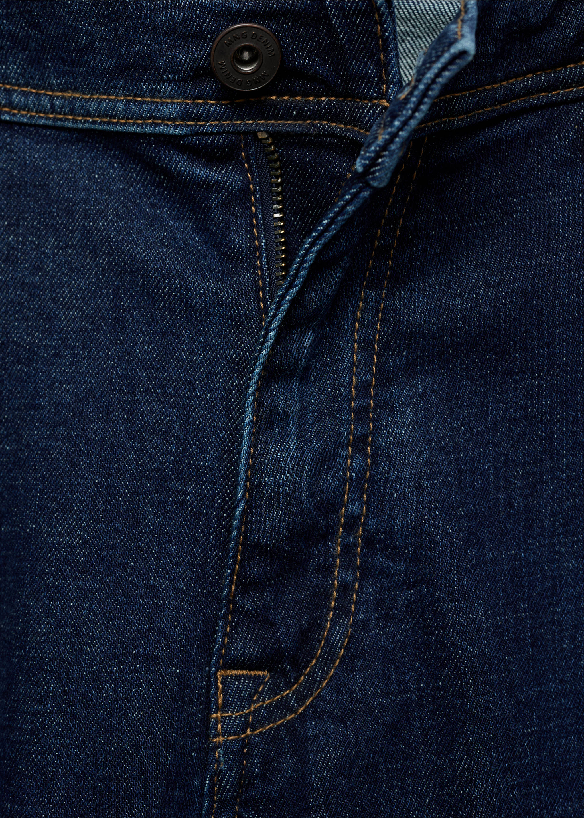 Jeans slim fit lavado oscuro - Detalle del artículo 8, Azul oscuro. Ref: 67005992-00.