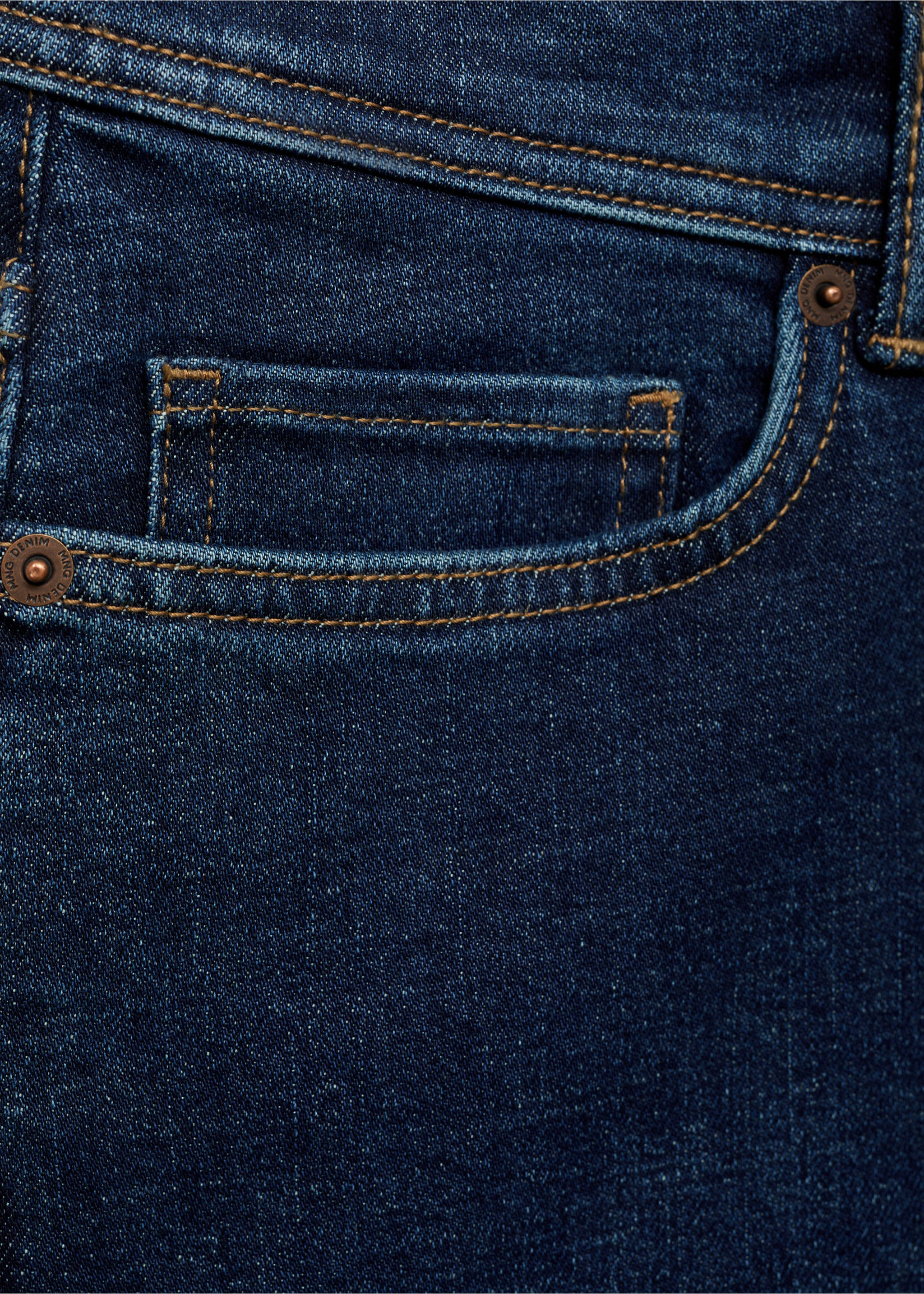 Jeans slim fit lavado oscuro - Detalle del artículo 0, Azul oscuro. Ref: 67005992-00.