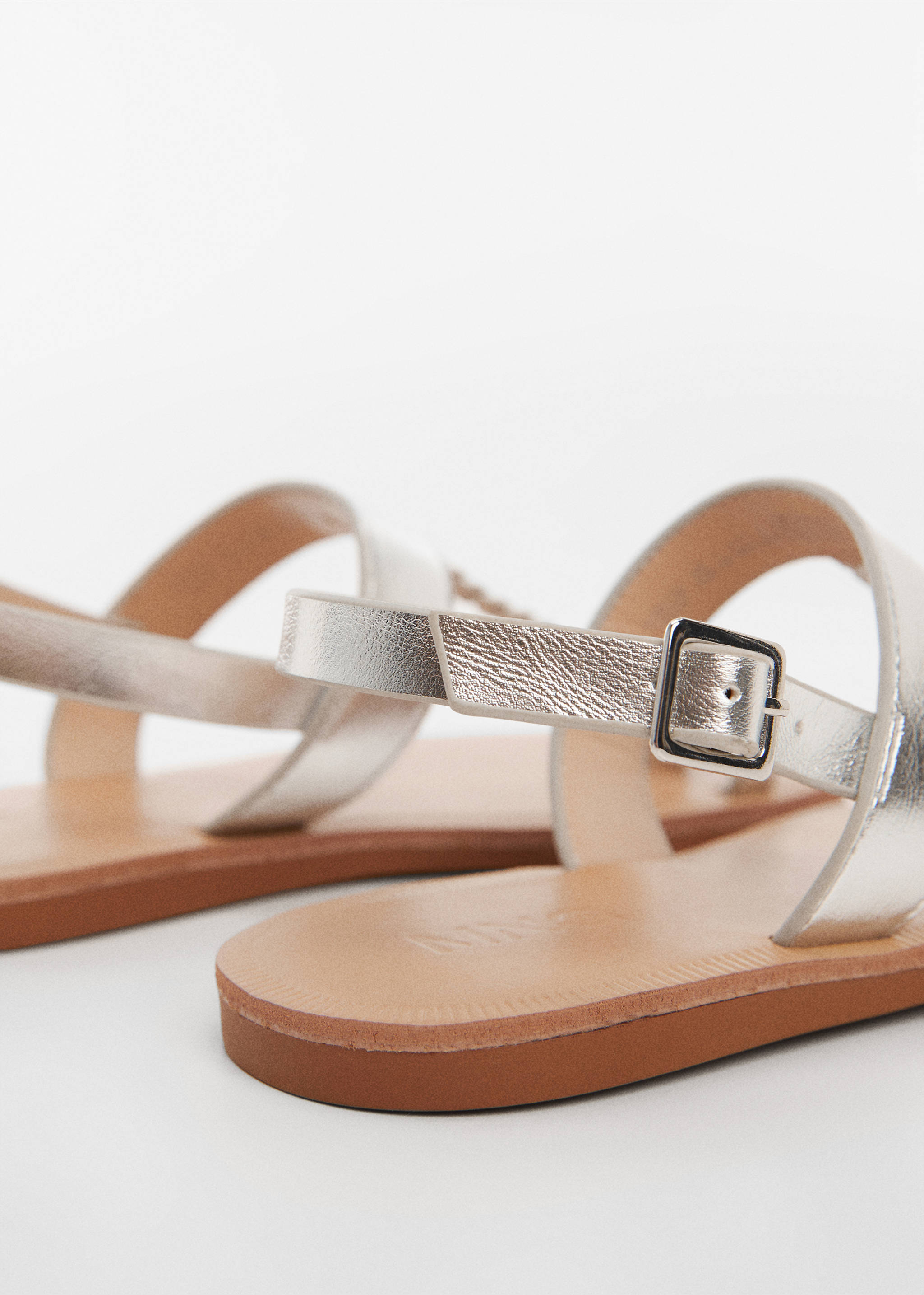 Metallic straps sandals - Details of the article 1, Silver. Ref: 67006335-00.