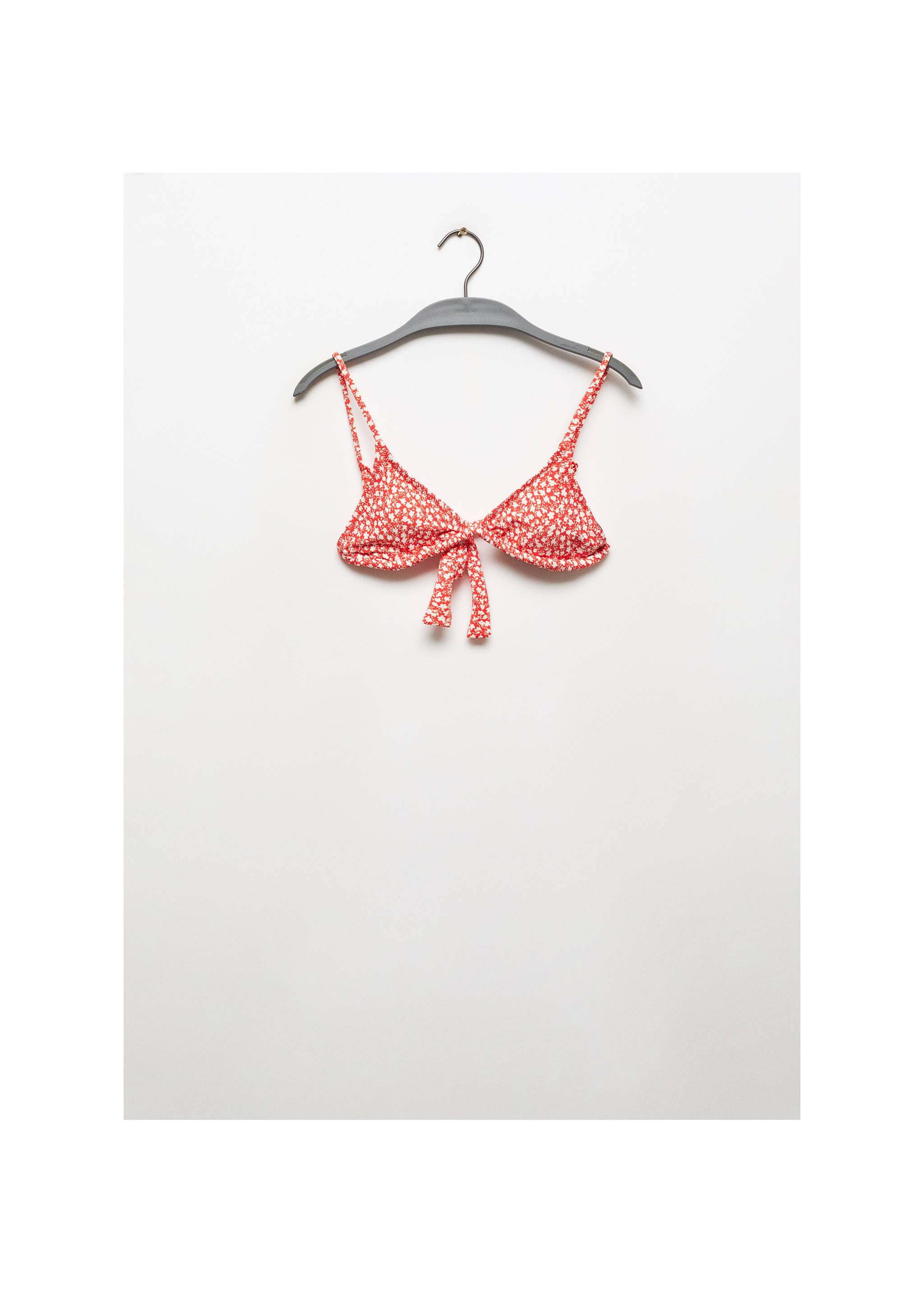Floral triangle bikini - Article without model, Red. Ref: 67006736-00.