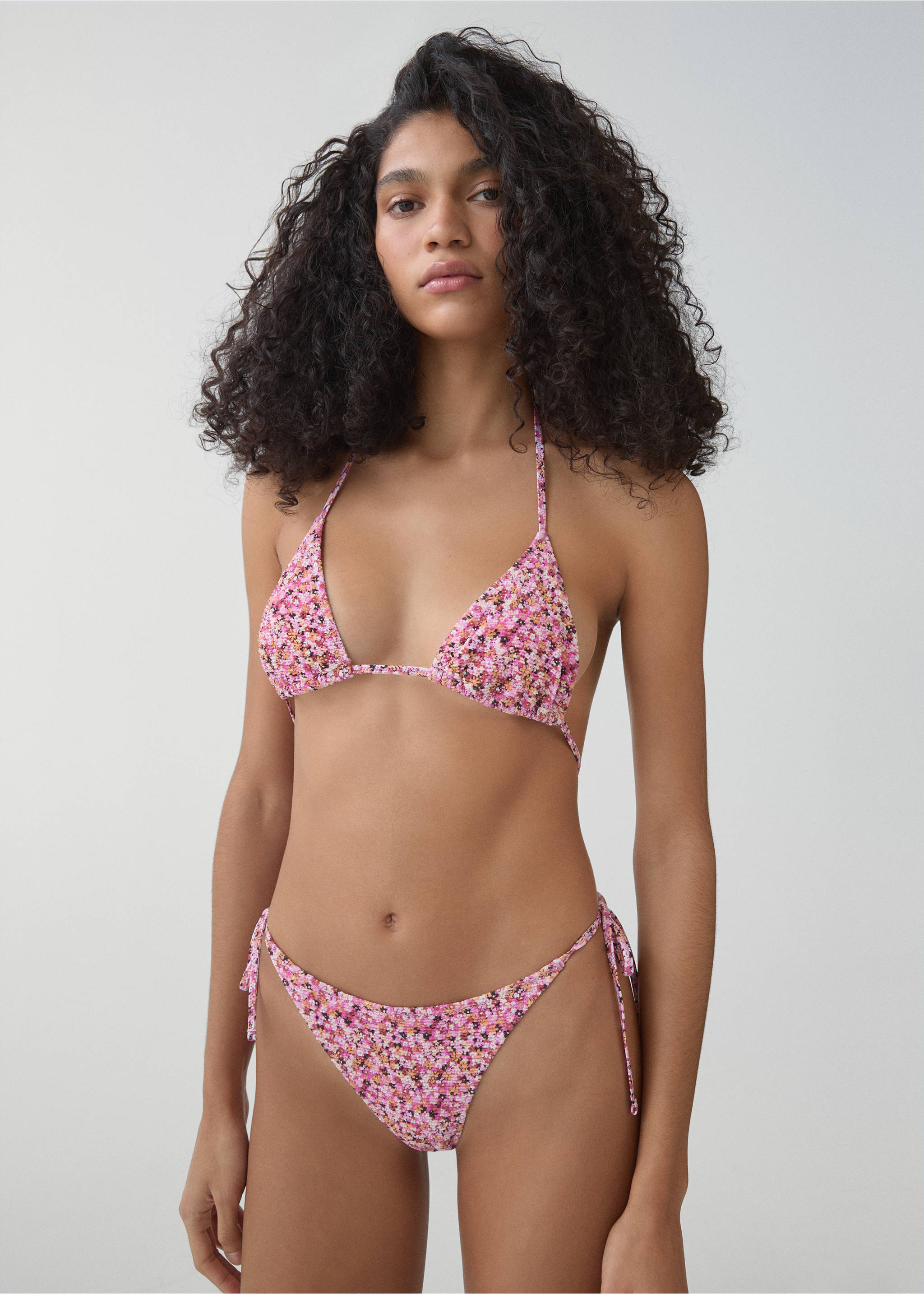 Floral triangular bikini top - Medium plane, Pink. Ref: 67006738-00.