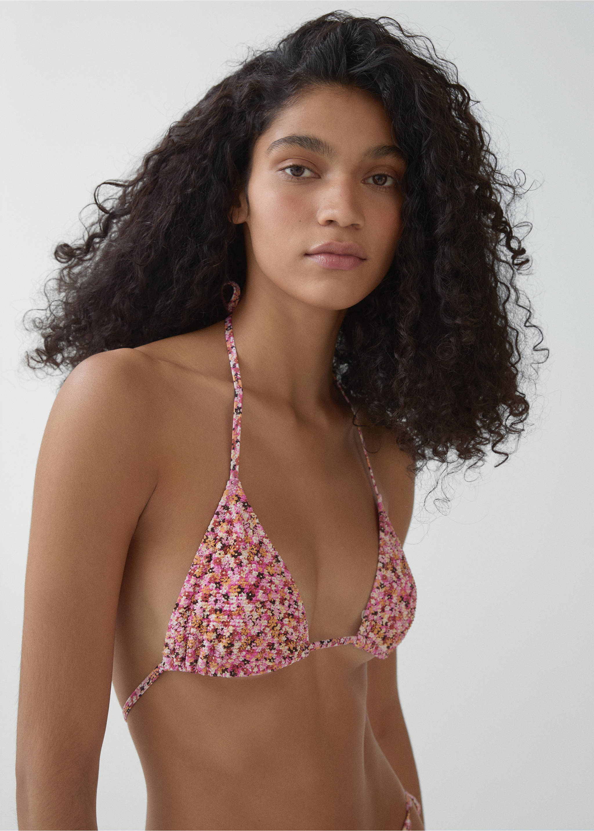 Floral triangular bikini top - Details of the article 1, Pink. Ref: 67006738-00.