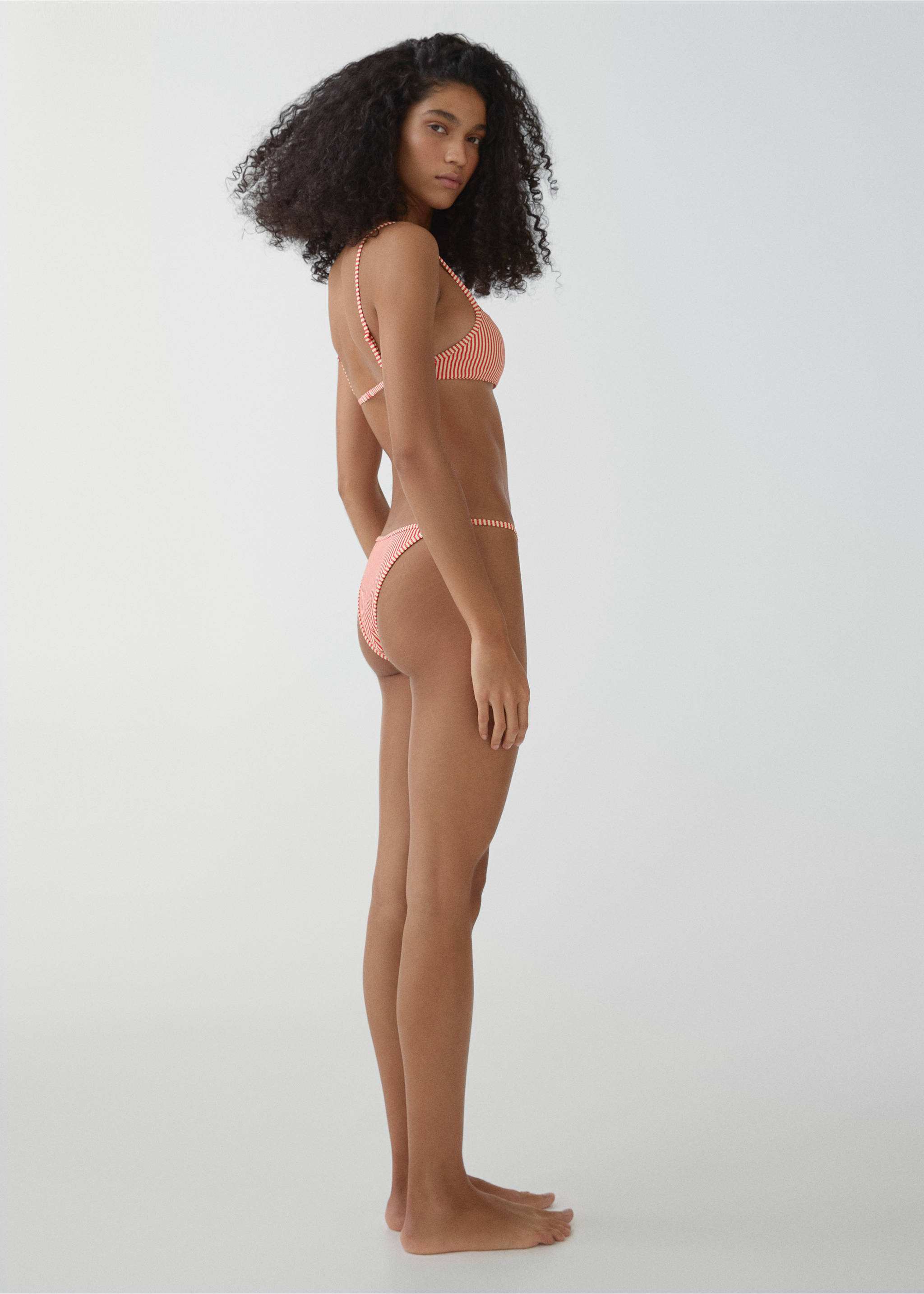 Striped bikini top - Reverse of the article, Red. Ref: 67006739-00.