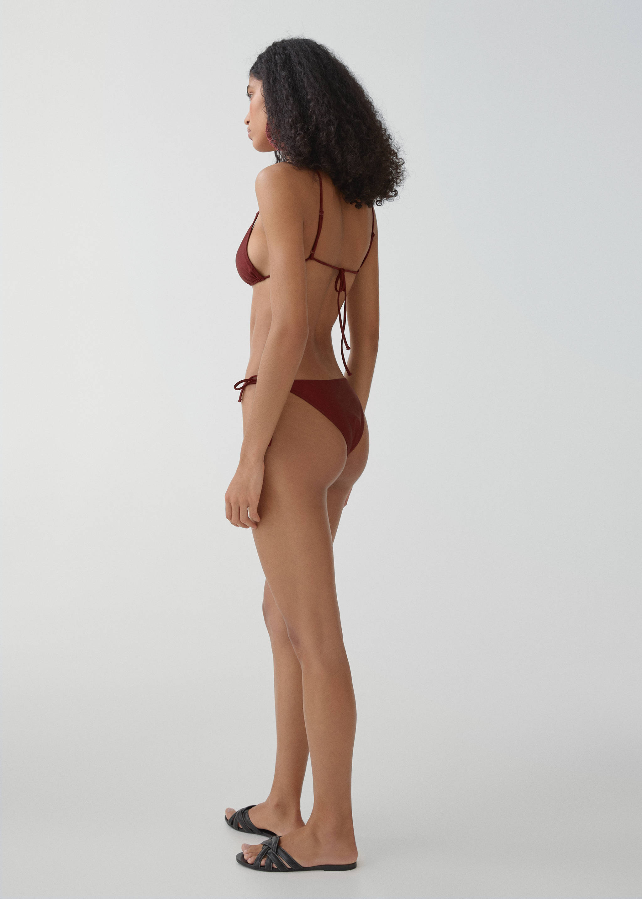 Triangle bikini top - Reverse of the article