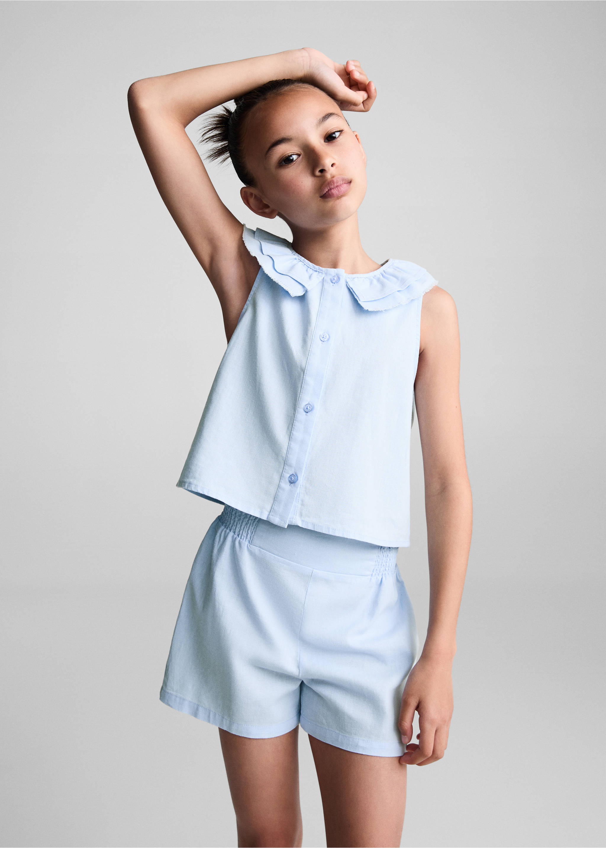 Linen shorts with drawstring waist - Medium plane, Sky Blue. Ref: 67007118-00.
