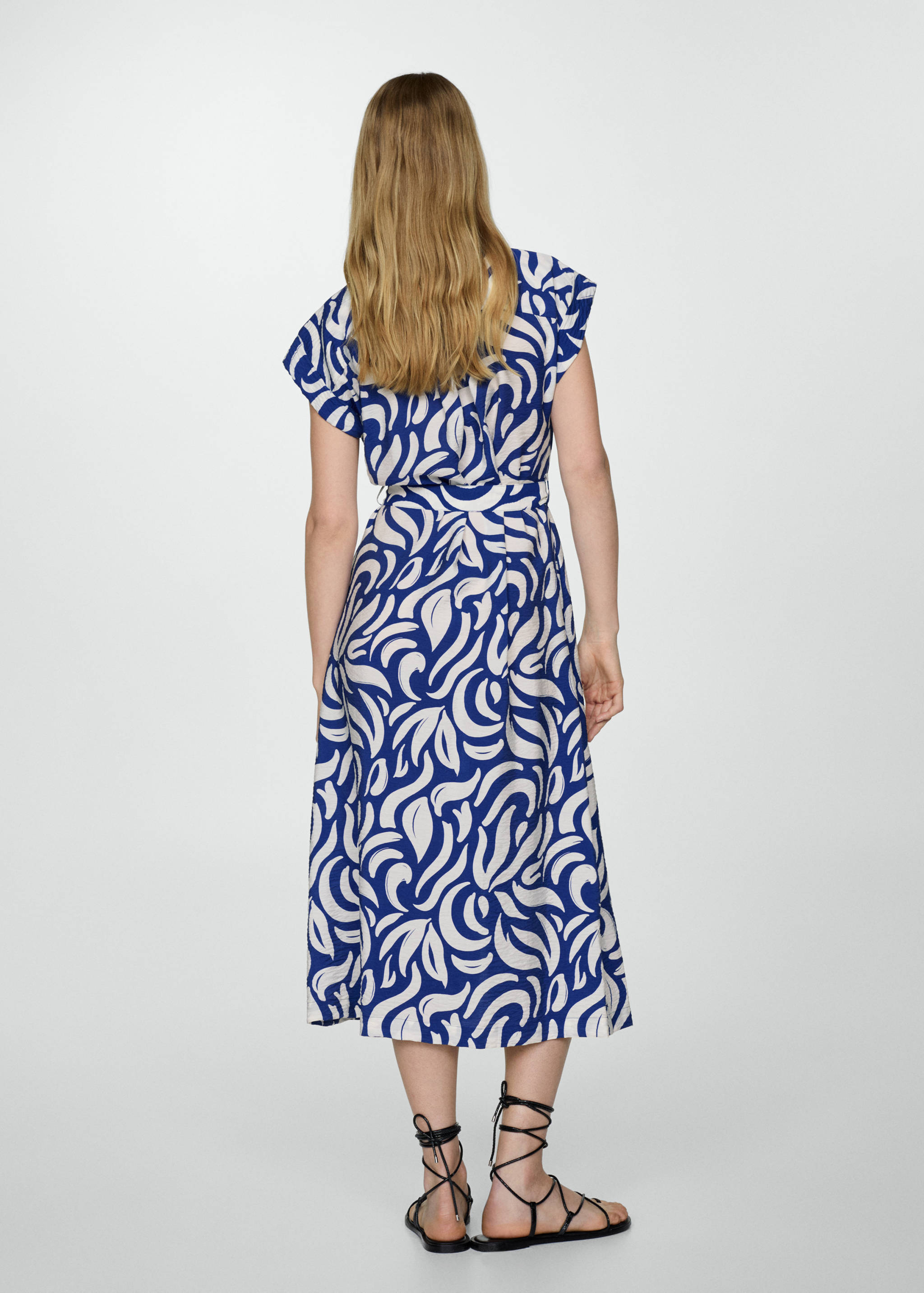 Vestido camisero textura lazo - Reverso del artículo