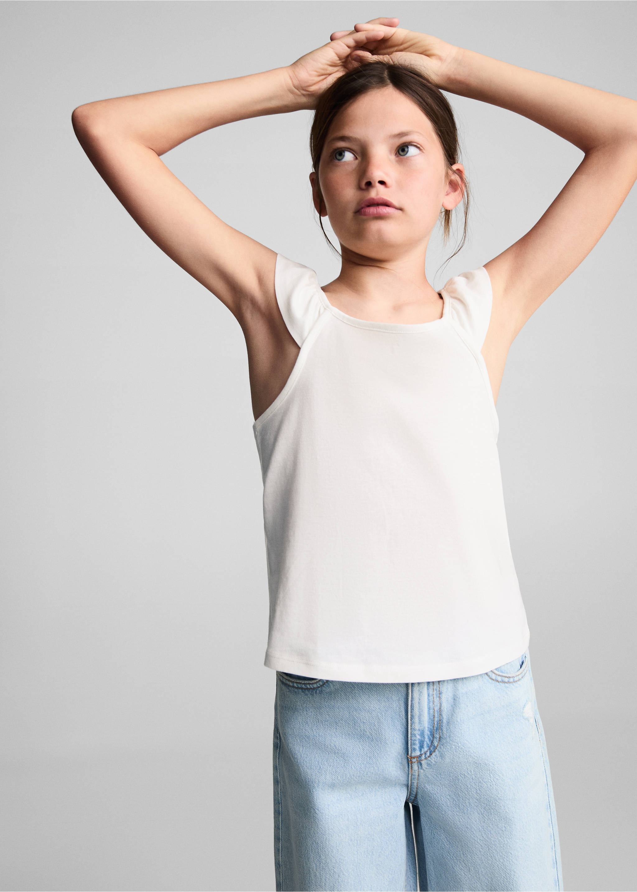 Ruffled strap top - Medium plane, Off White. Ref: 67007946-00.