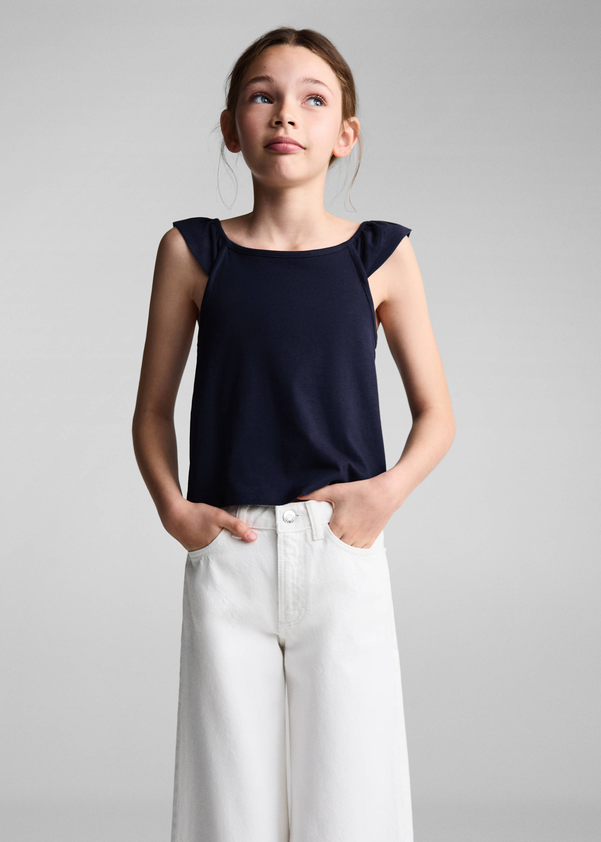 Ruffled strap top - Medium plane