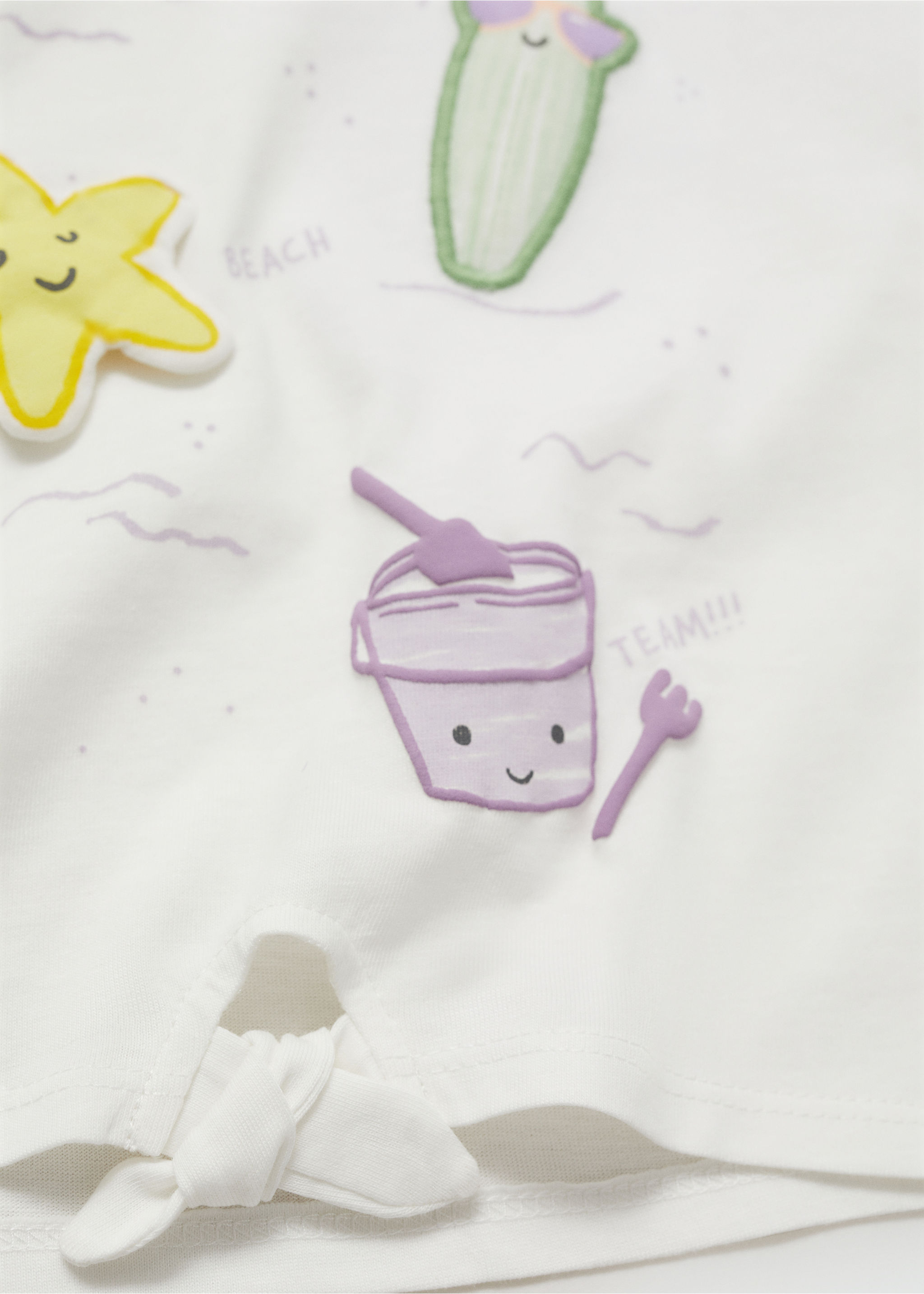 Embossed details printed t-shirt - Details of the article 8