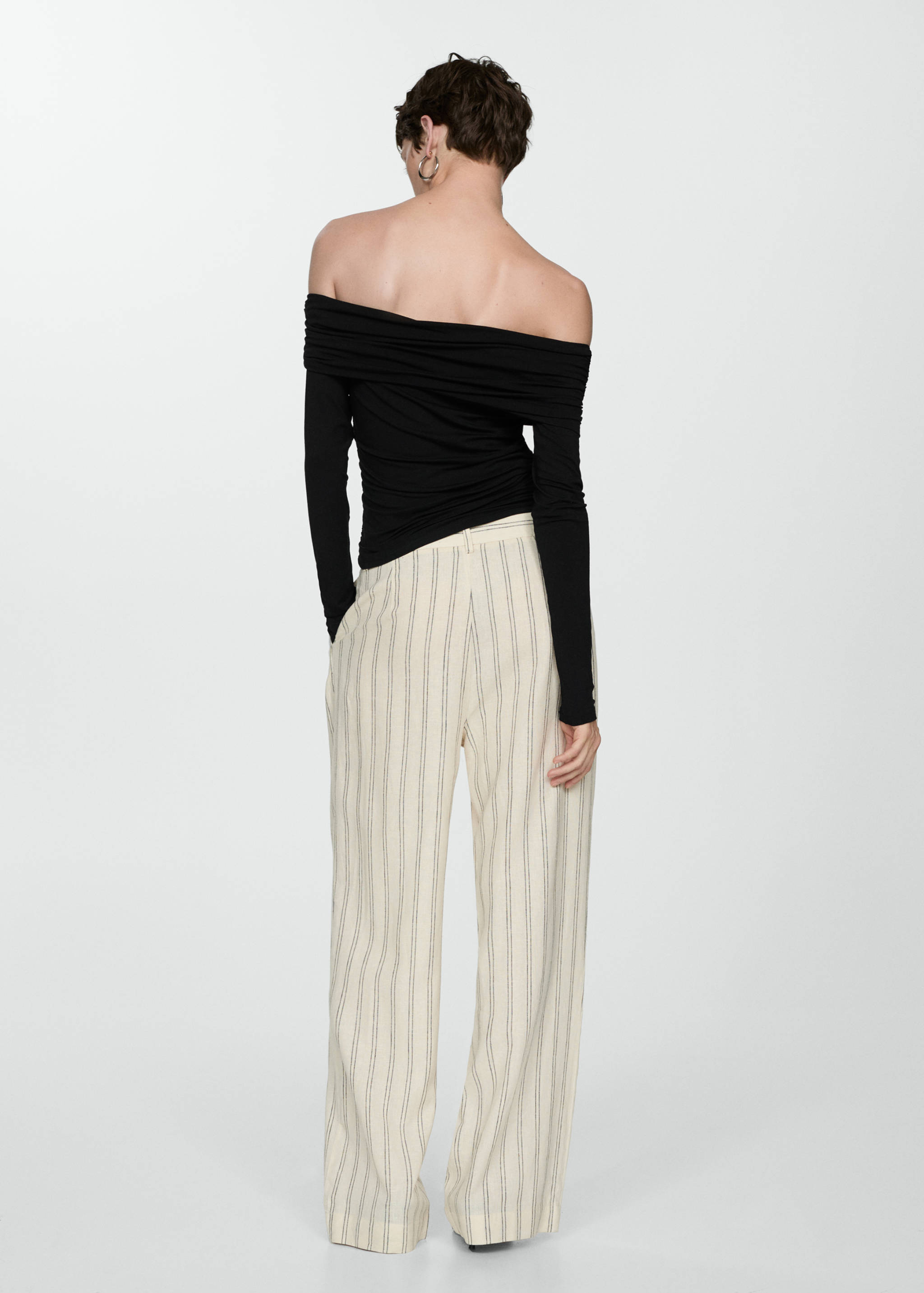 Maglietta spalle scoperte - Retro dell'articolo