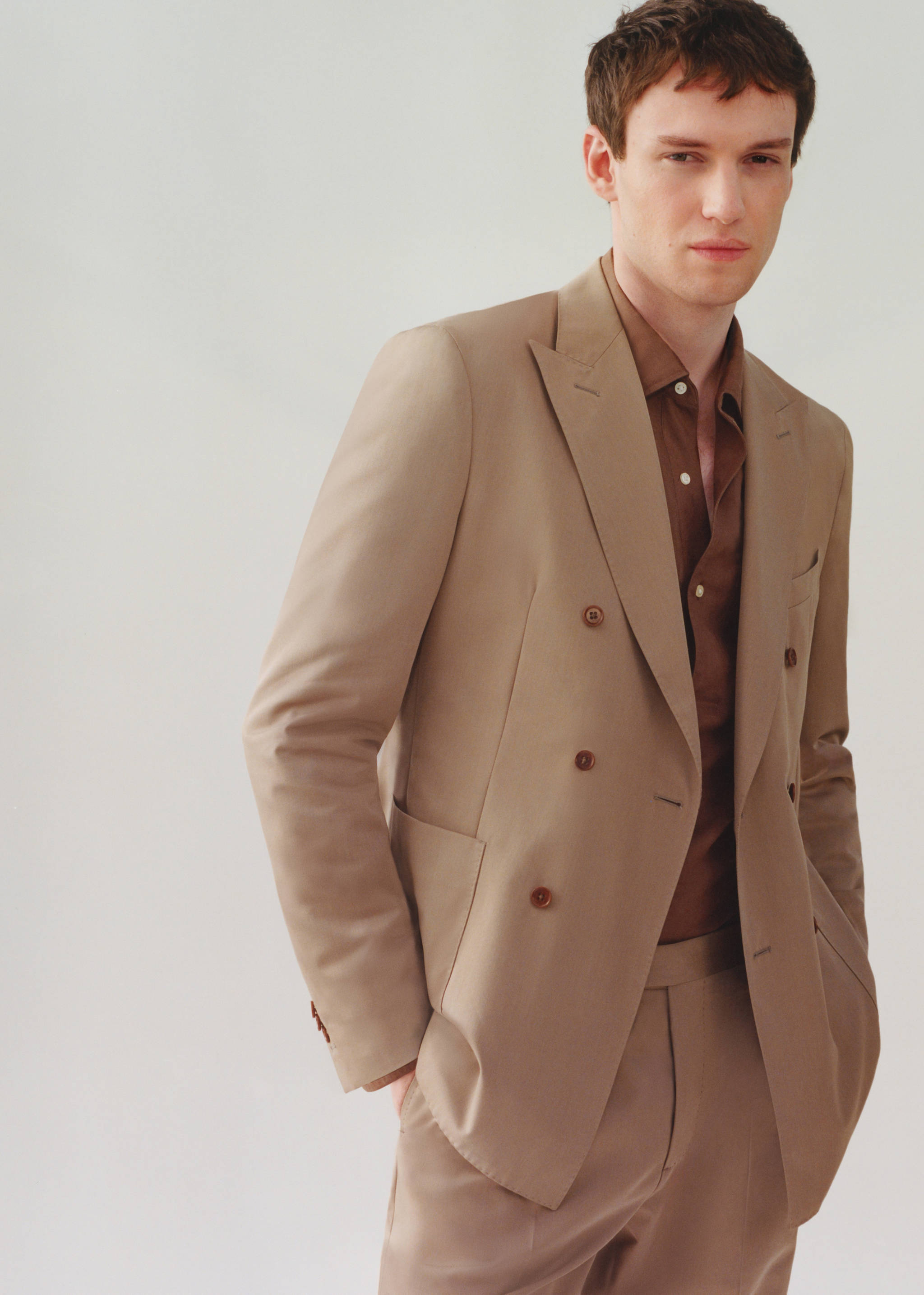 Virgin wool double-breasted suit jacket - Details of the article 3