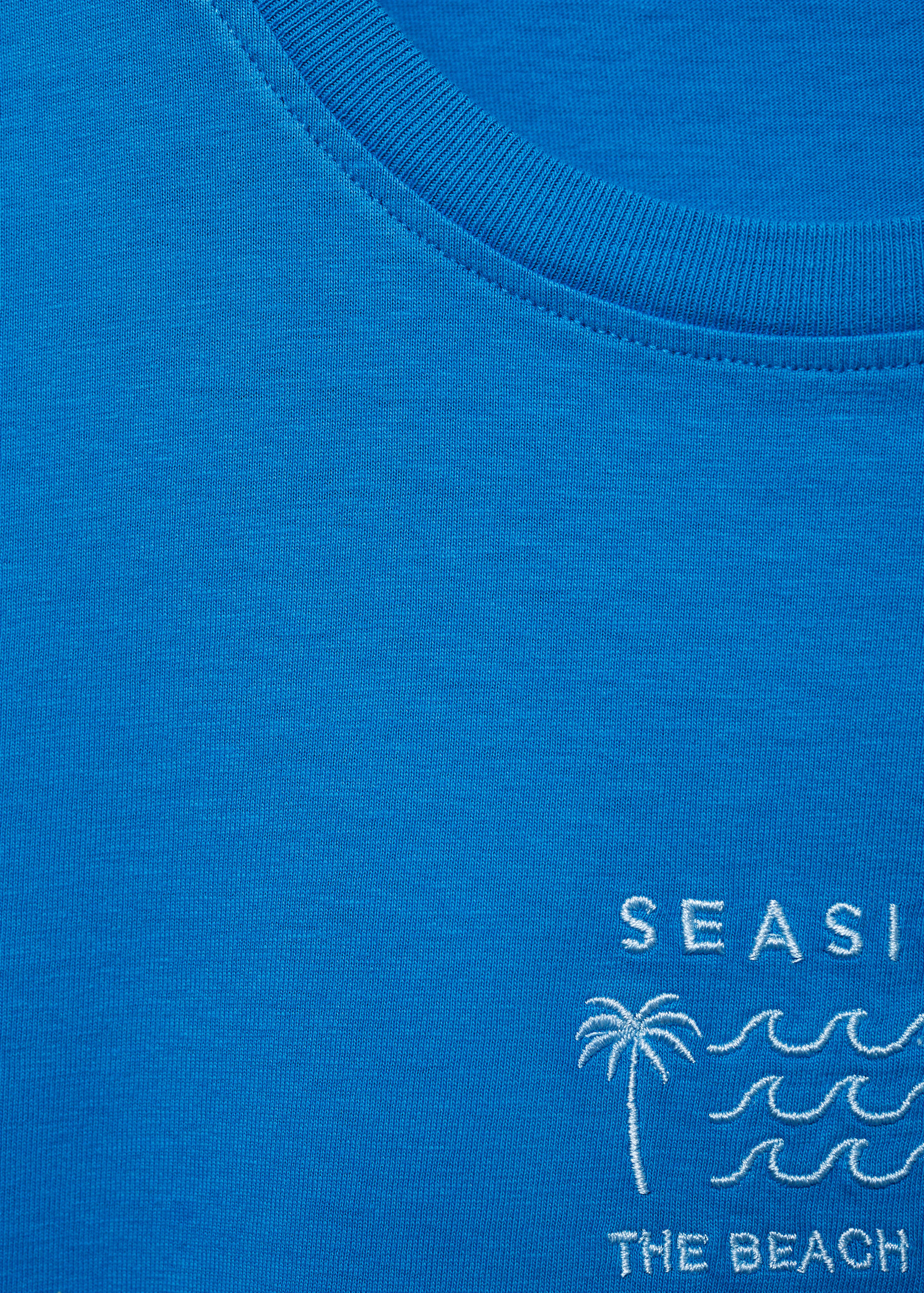 Embroidered message T-shirt - Details of the article 8