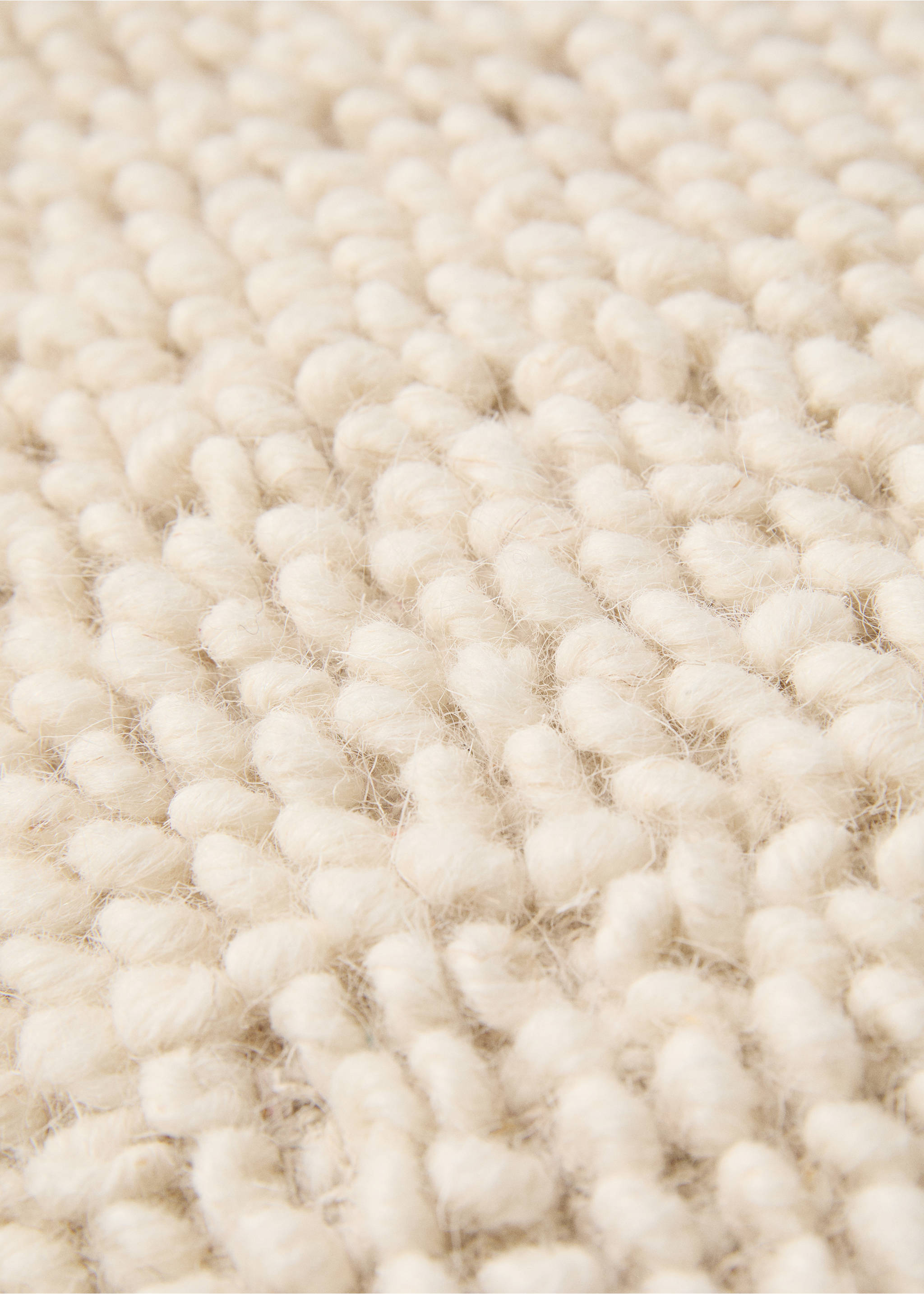 Housse de coussin tissu bouclé laine 40x60 cm - Détail de l'article 2, Ivoire. Ref: 67008642-00.