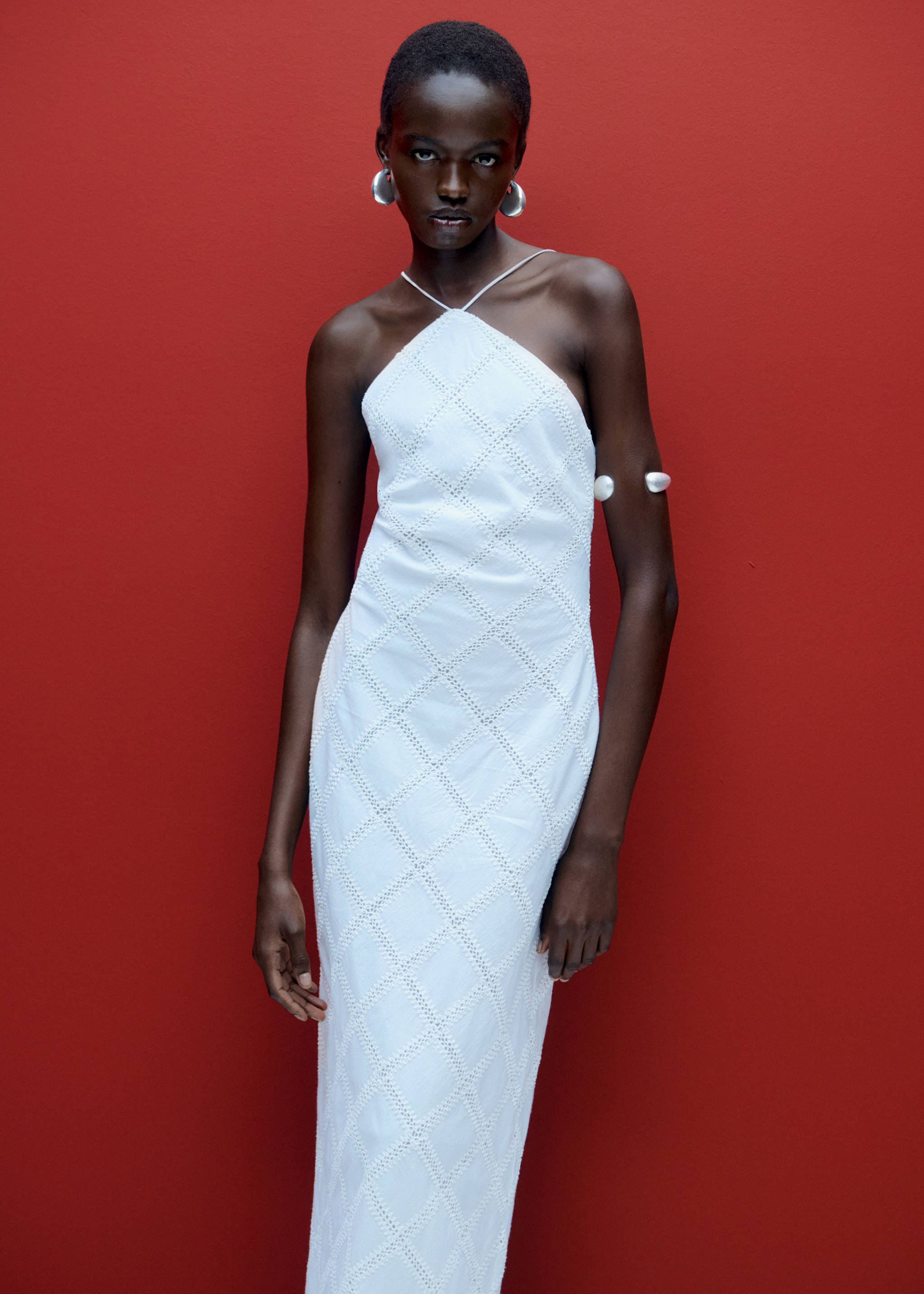 Embroidered halter-neck dress - Details of the article 9