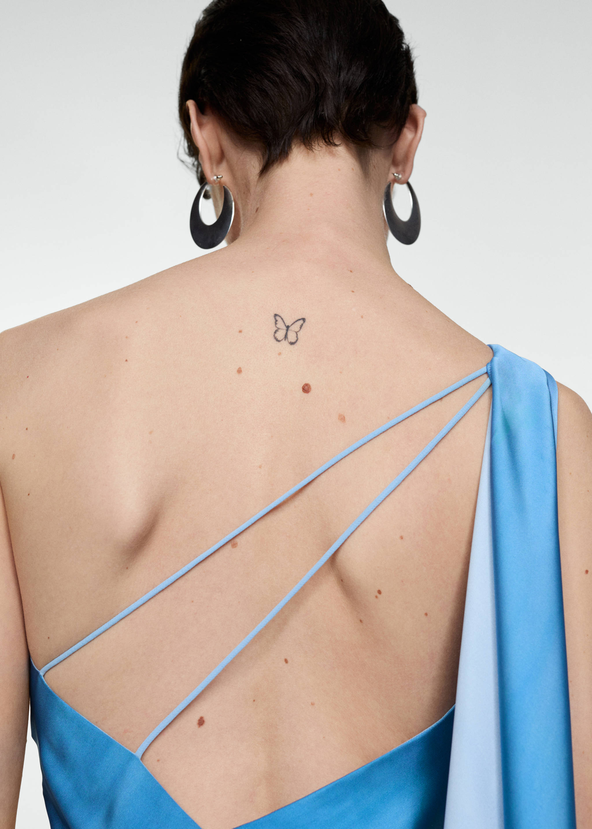 Asymmetrisk kjole med gradert farge - Artikkeldetalj 6