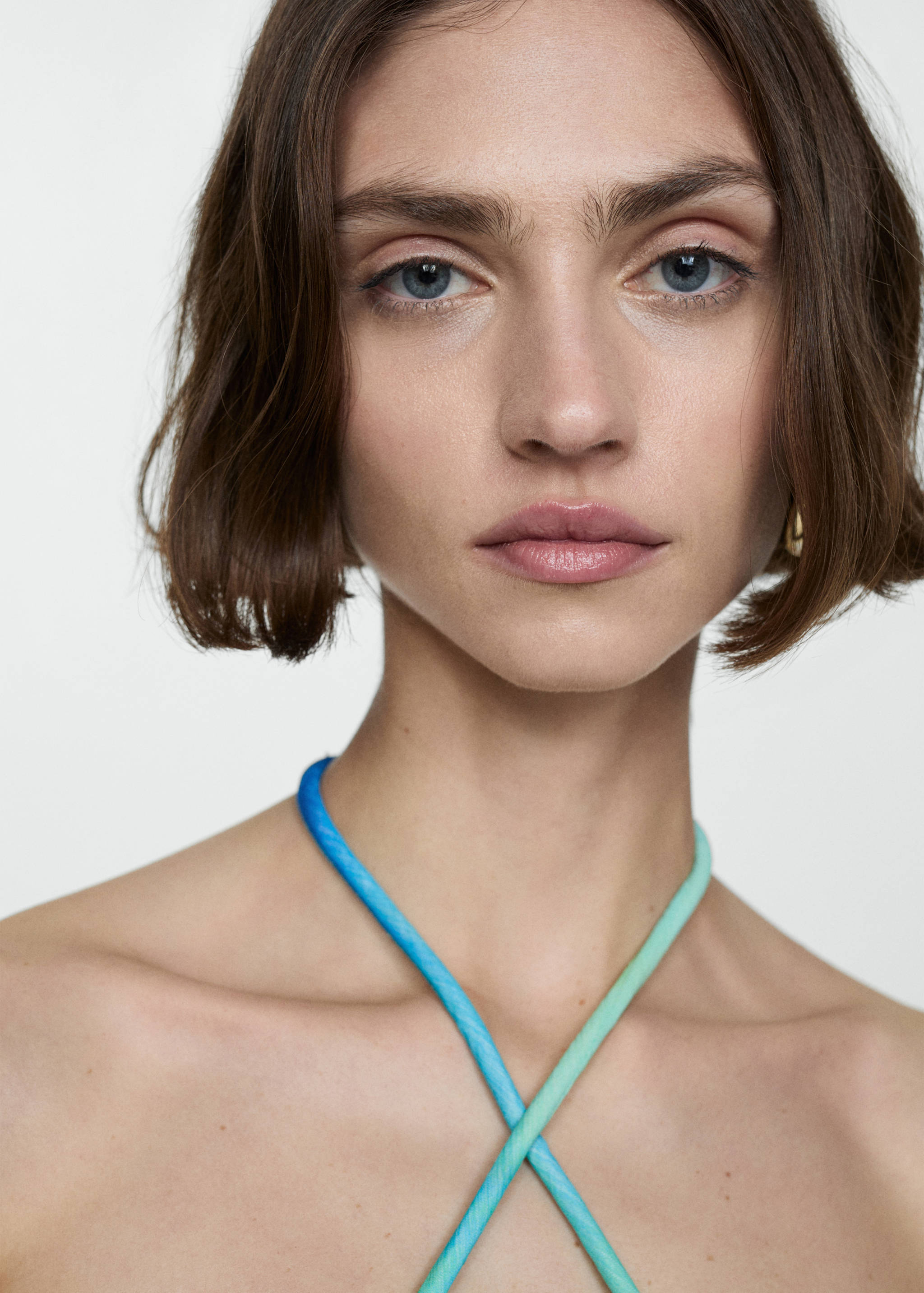 Printed halter-neck dress - Details of the article 1