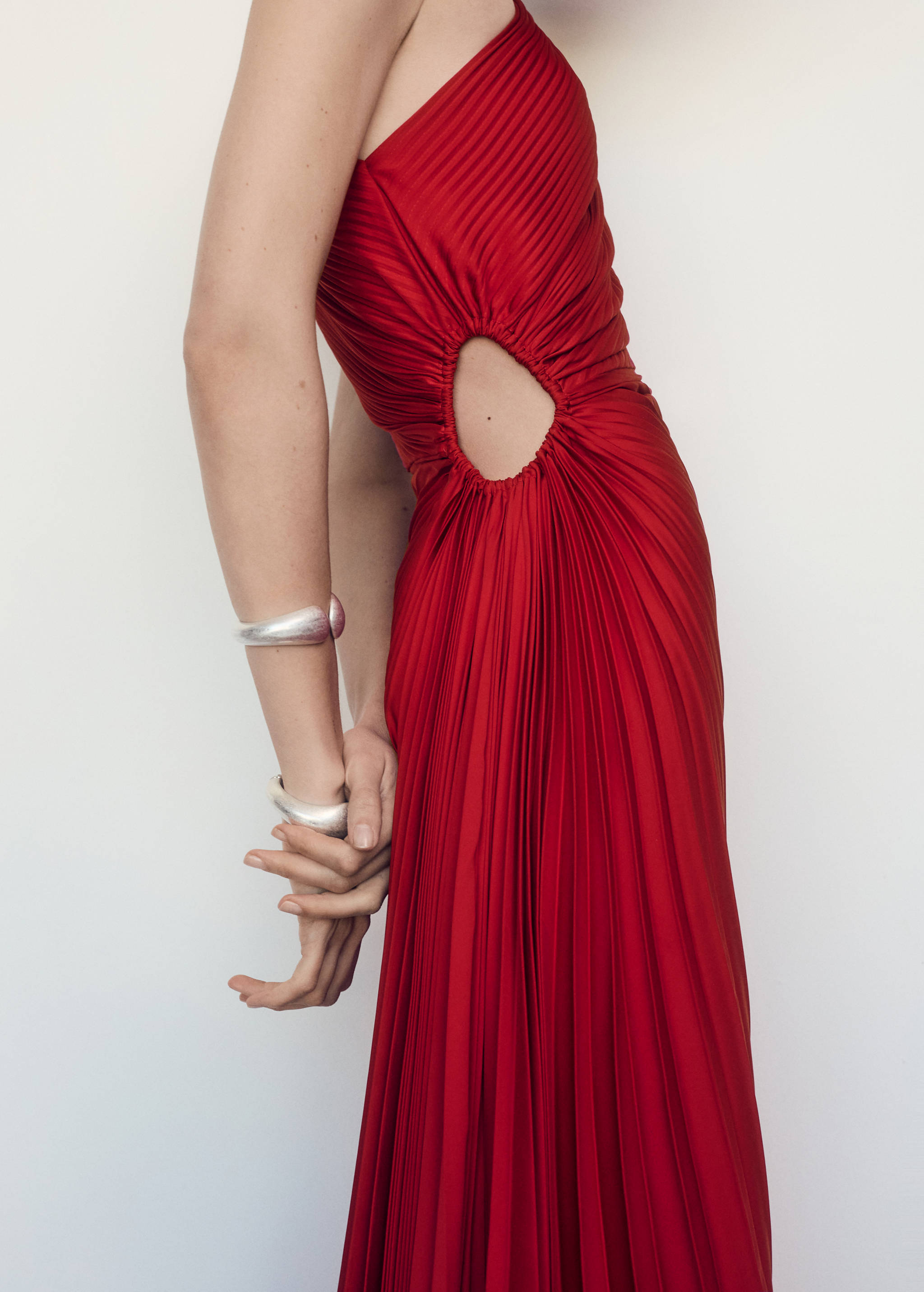 Asymmetrisches Plisséekleid - Detail des Artikels 6