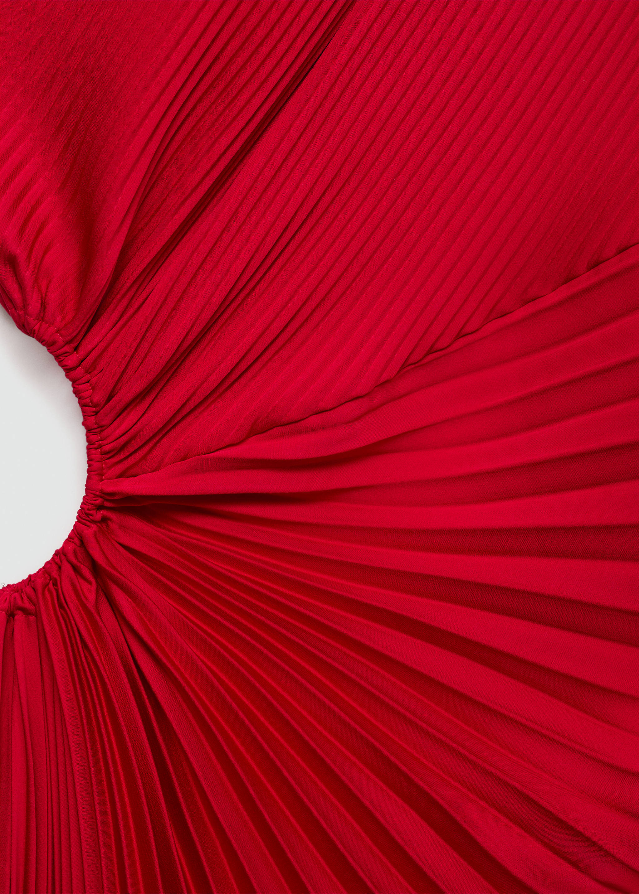 Assymetrisk plisserad klänning - Detaljer om artikeln 8, Röd. Ref: 67009258-00.