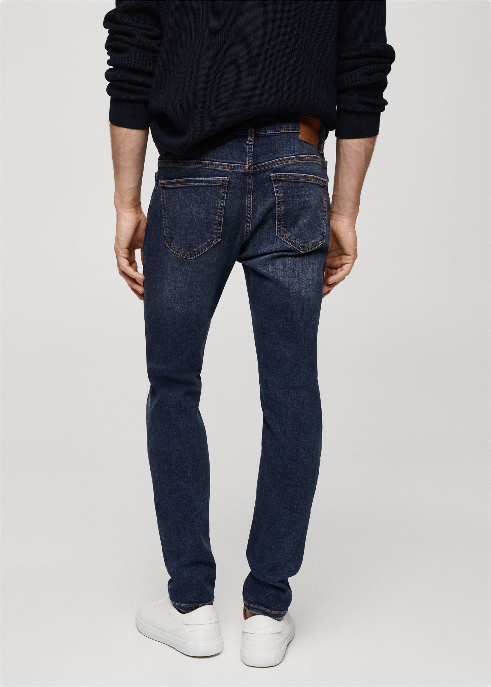Jean Jude skinny-fit - Verso de l’article, Bleu foncé. Ref: 67010271-00.