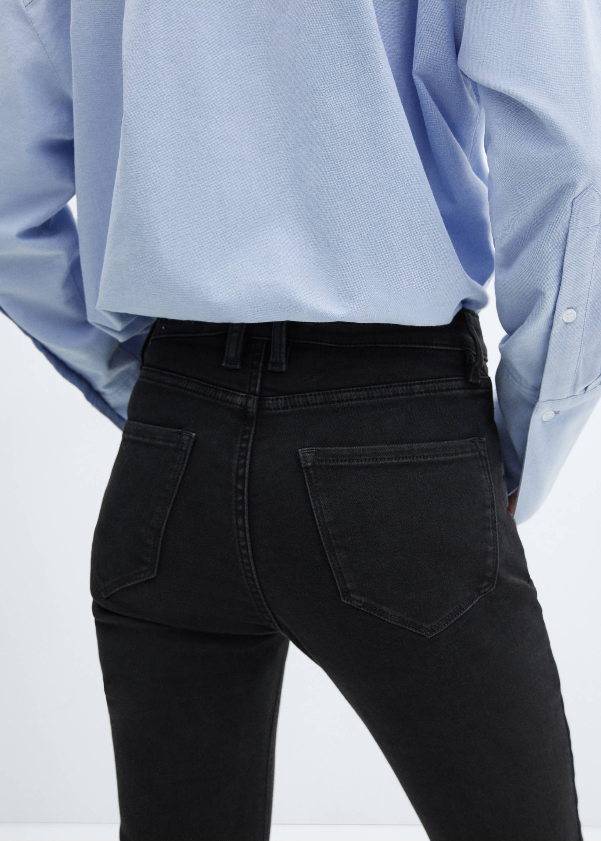 Jeans skinny crop - Détail de l'article 4, Black denim. Ref: 67010347-00.