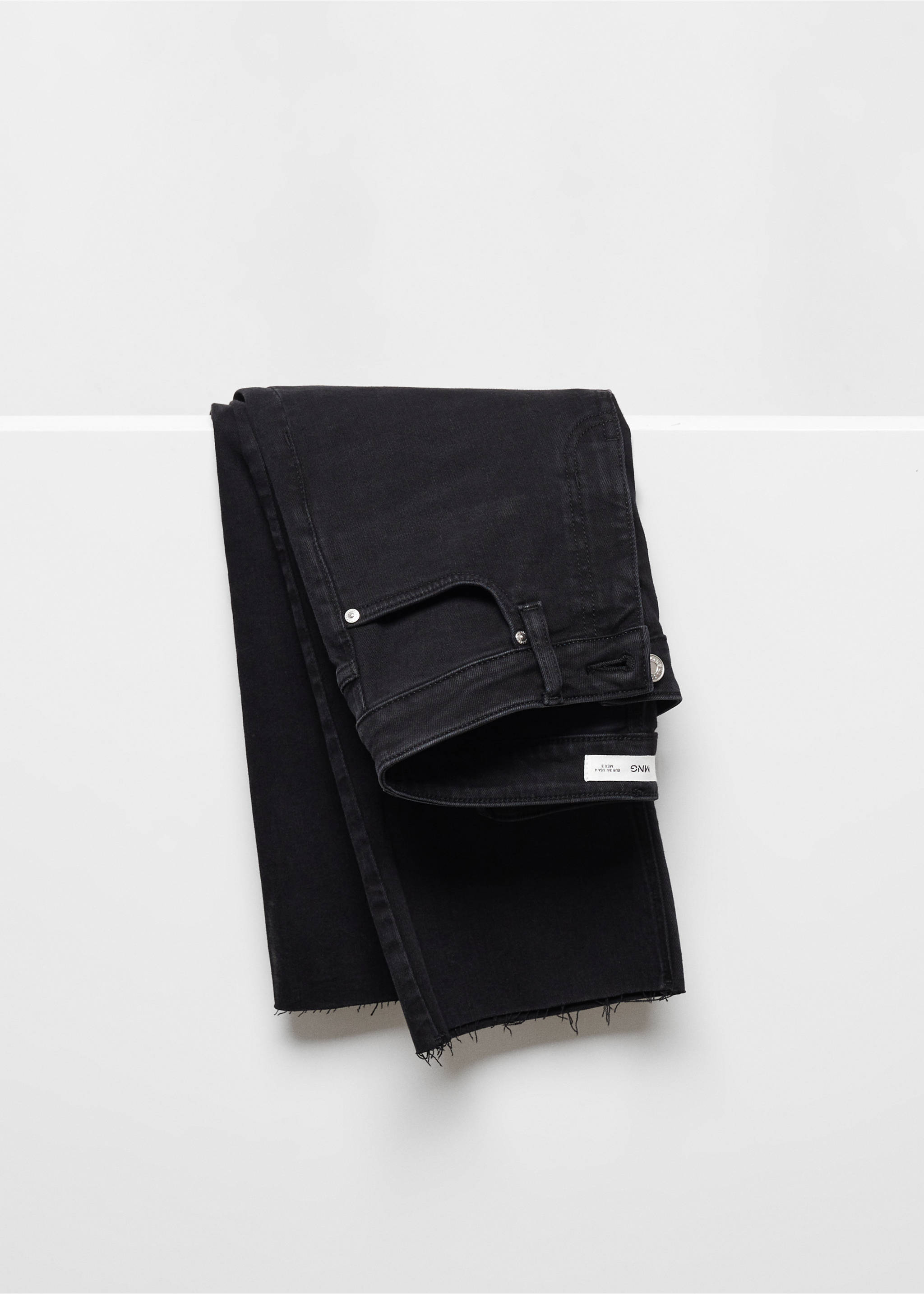 Sienna flared cropped jeans - Details of the article 8, Black denim. Ref: 67010348-00.