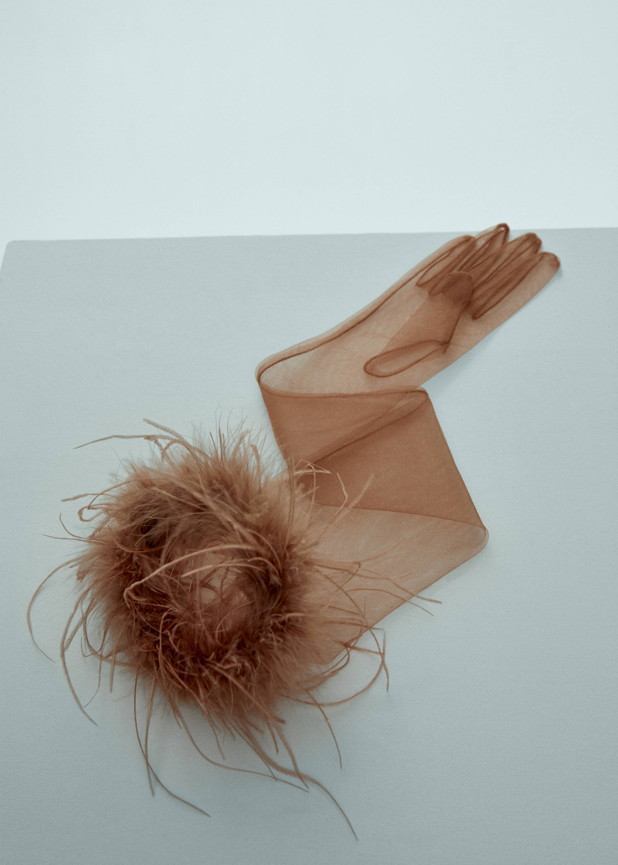 Gants tulle détail plumes - Détail de l'article 1