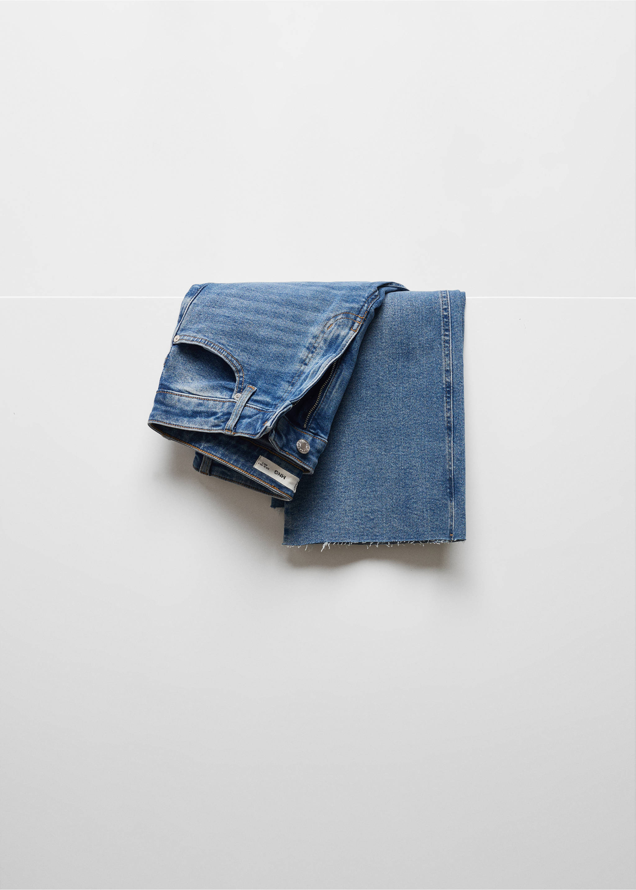 Sienna flared cropped jeans - Details of the article 8, Medium Blue. Ref: 67010354-00.
