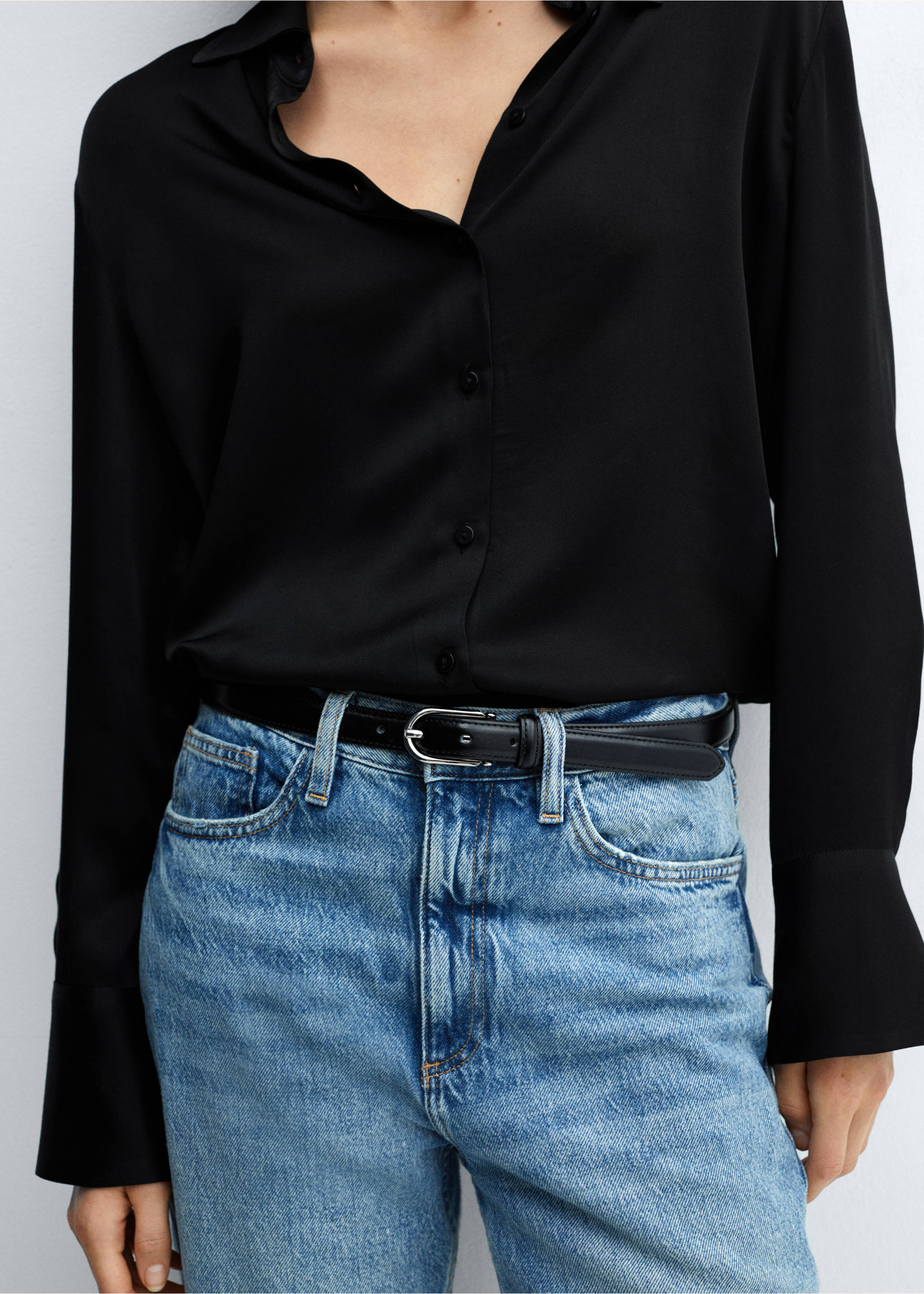 Satin finish flowy shirt - Details of the article 6, Black. Ref: 67010439-00.