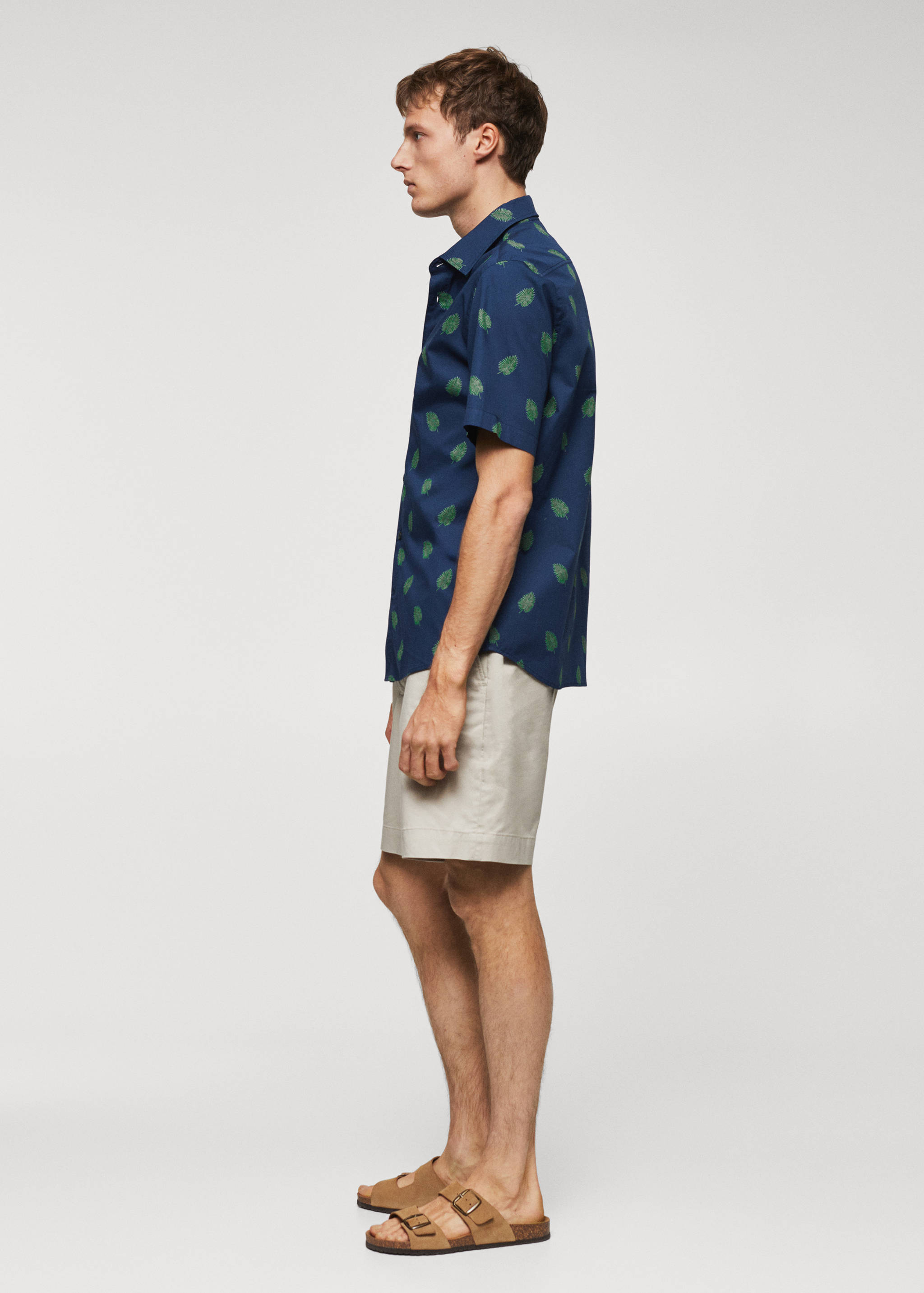 100% cotton printed shirt - Details of the article 2