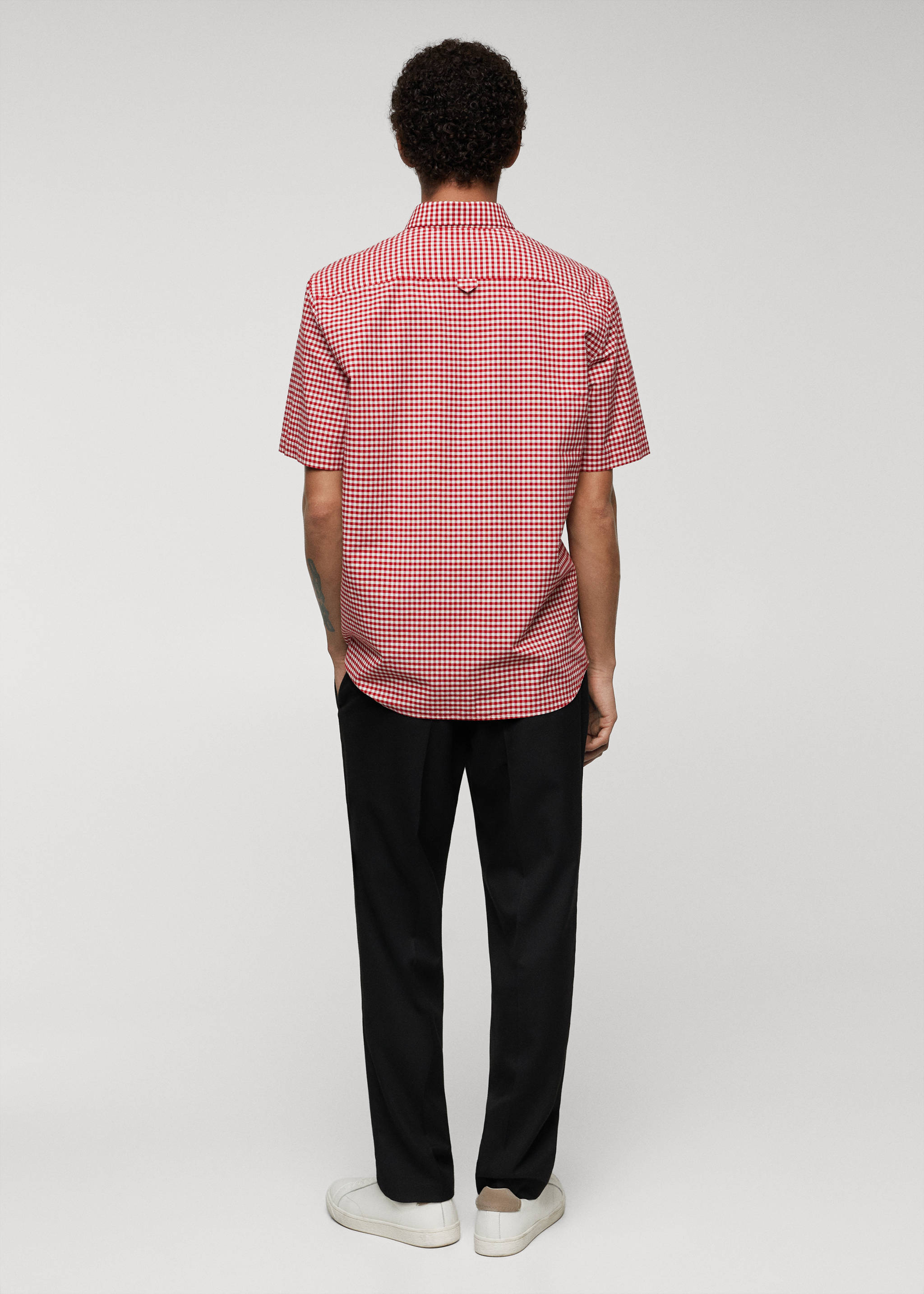 Skjorte i 100% bomull med trykk - Baksiden av artikkelen