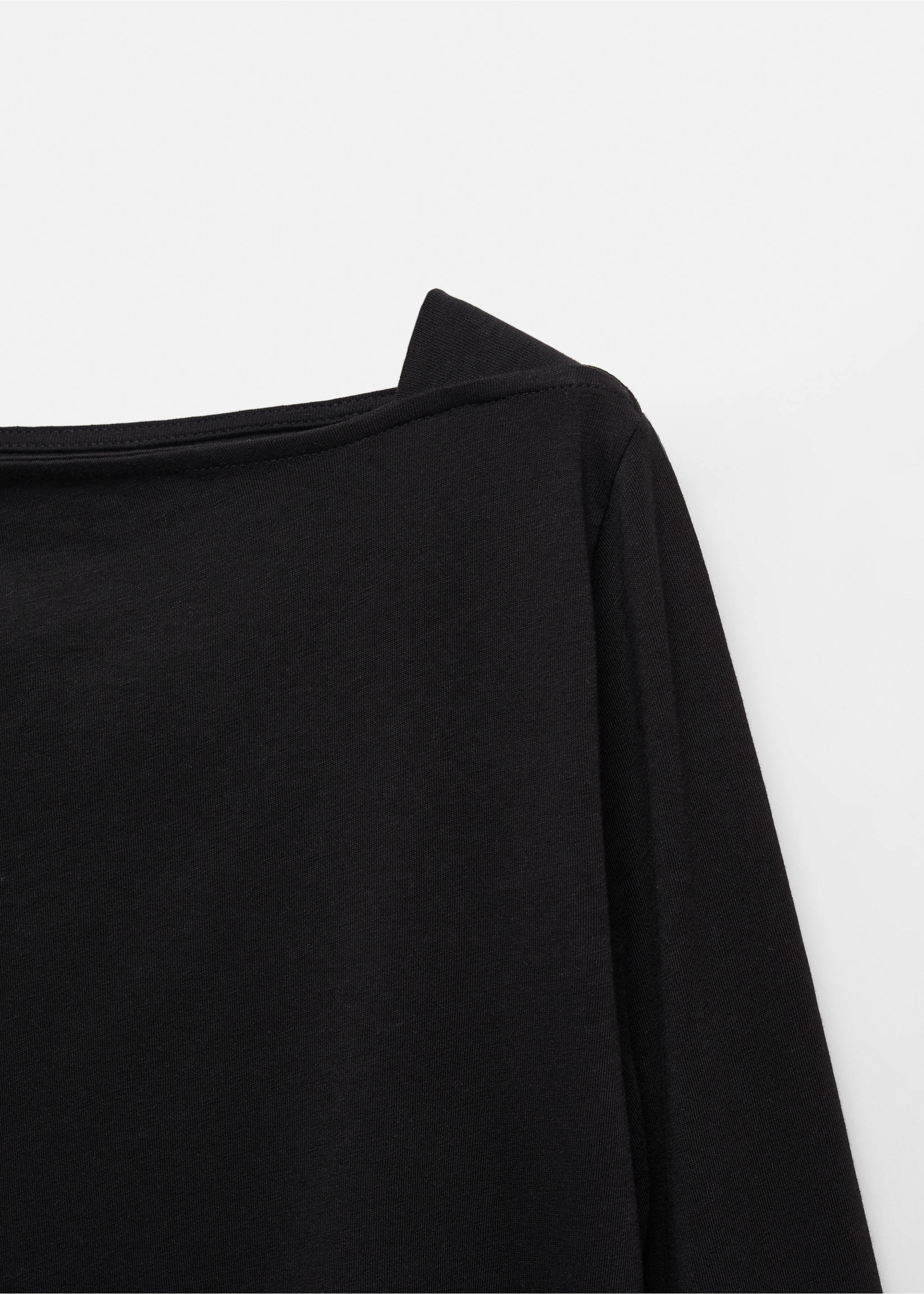 Cotton boat neck t-shirt - Details of the article 8, Black. Ref: 67010461-00.