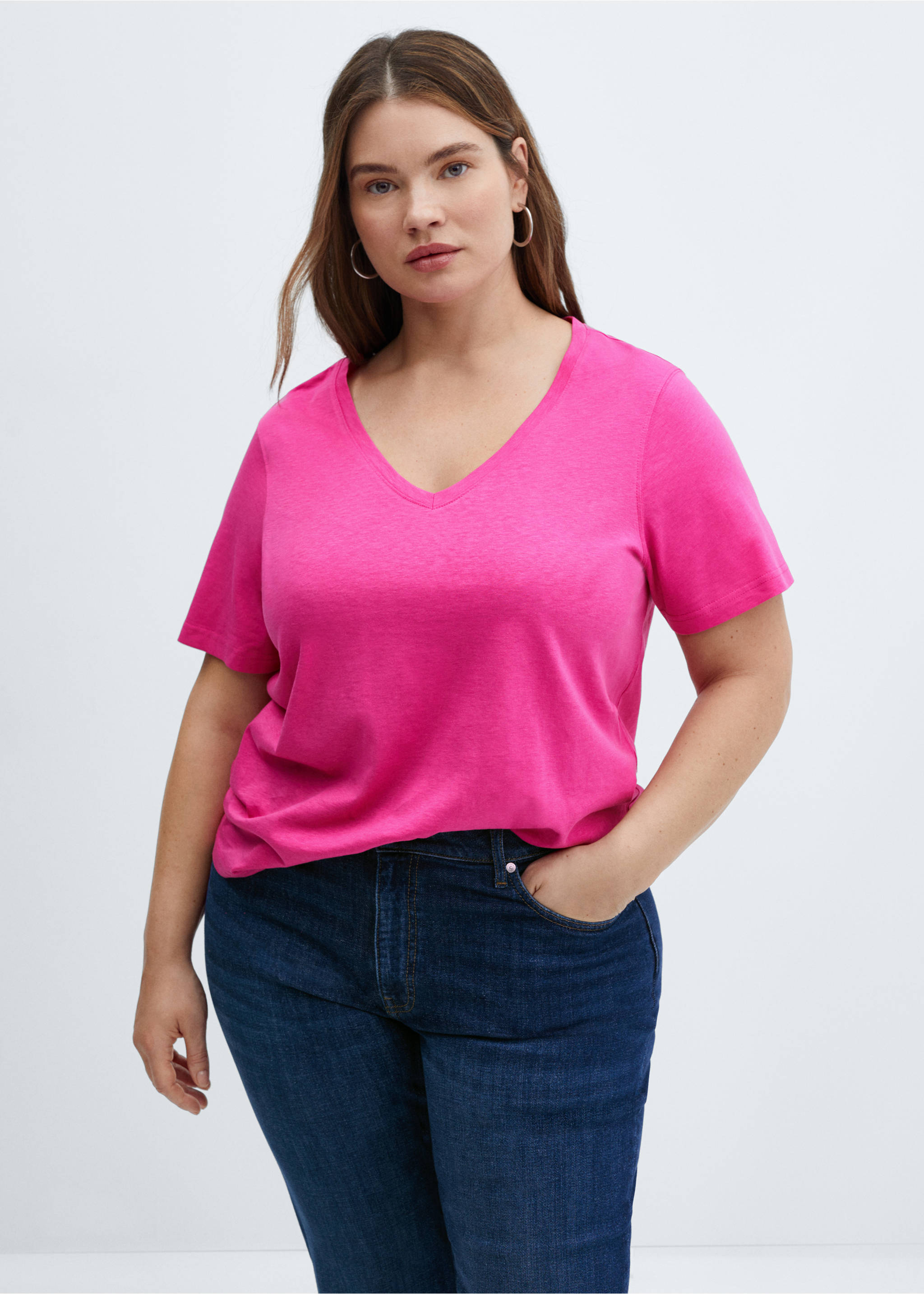 V-neck cotton T-shirt - Details of the article 5, Fuchsia. Ref: 67010466-00.