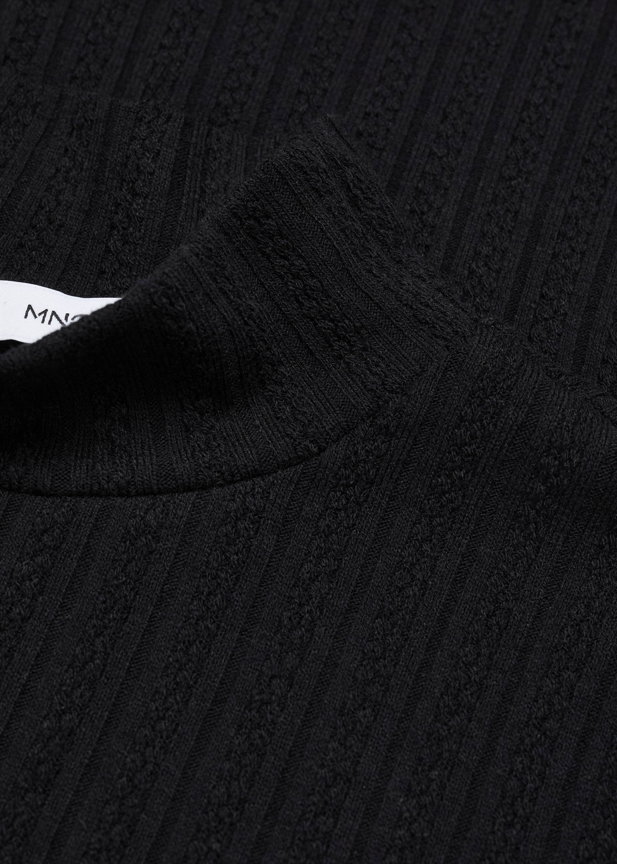 Texturiertes Strick-T-Shirt - Detail des Artikels 8