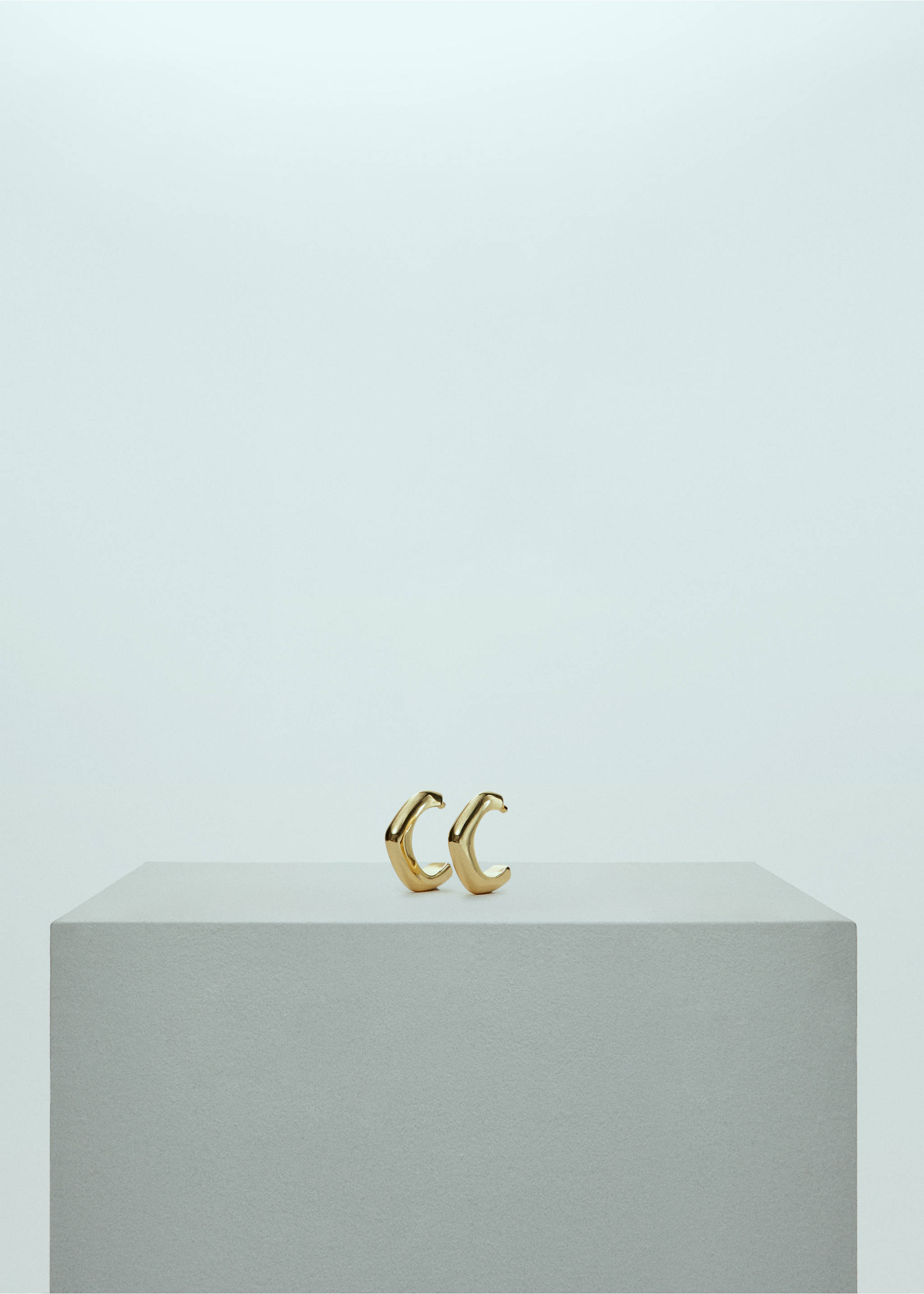 Créoles maxi irrégulières - Plan moyen, Or. Ref: 67010473-00.