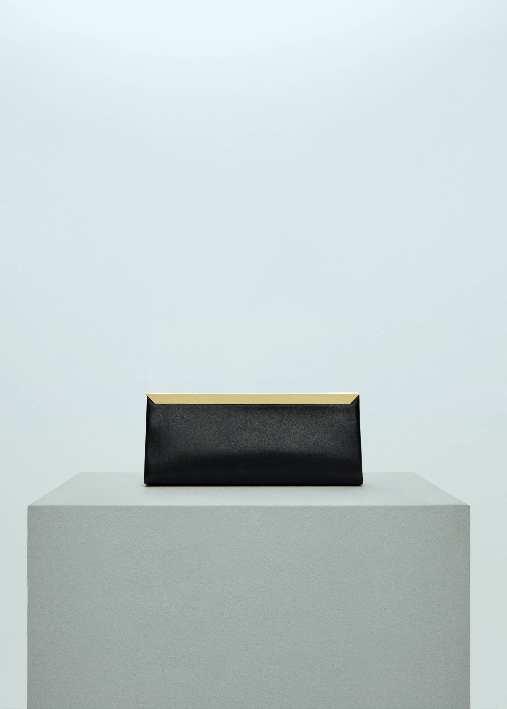 Bossa clutch pell cadena metàl·lica - Article sense model, Negre. Ref: 67010481-00.