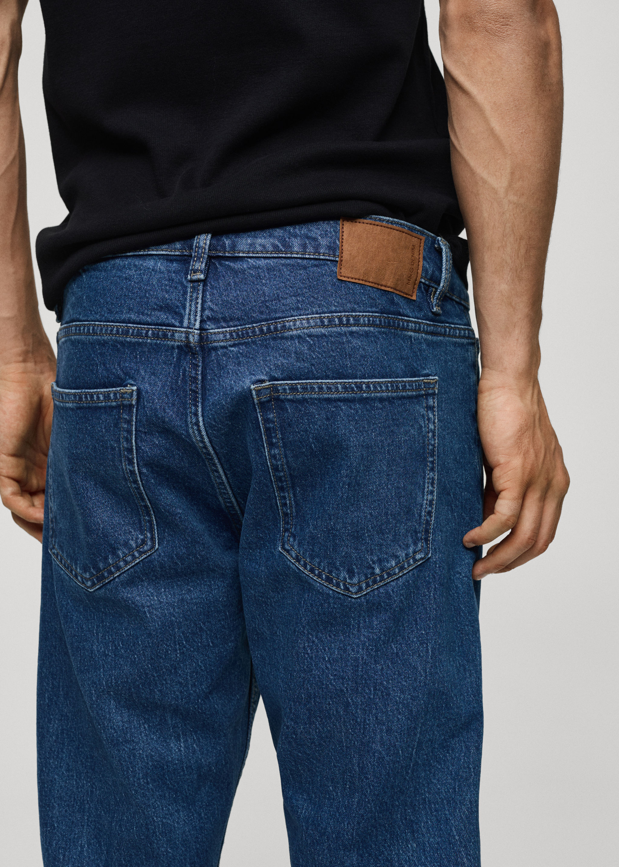 Tapered-Fit-Jeans - Detail des Artikels 4